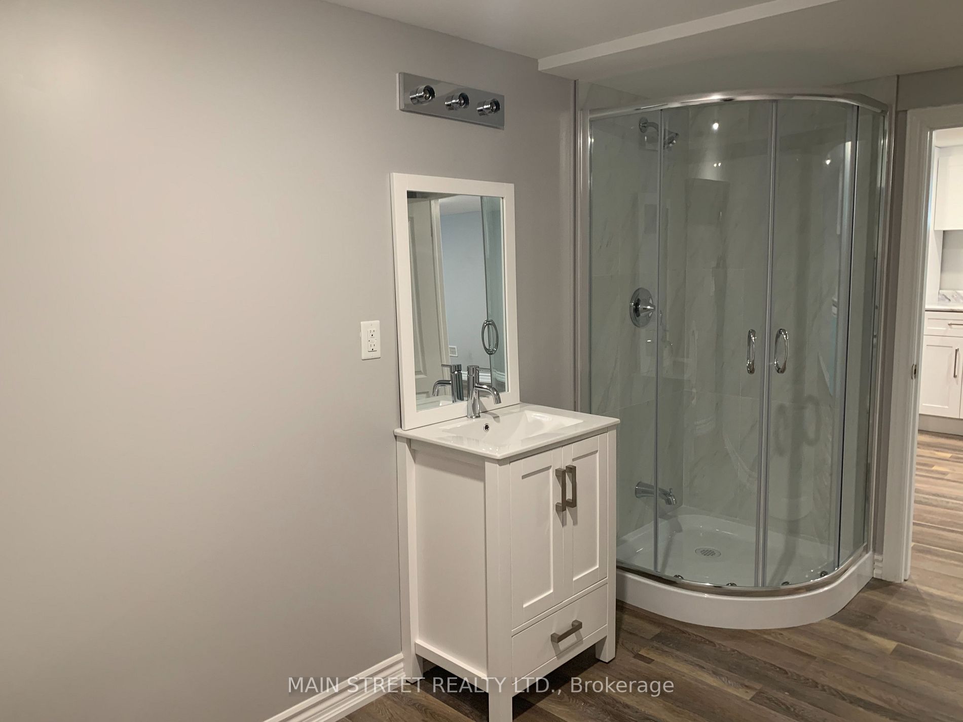 28 Corbett Cres
