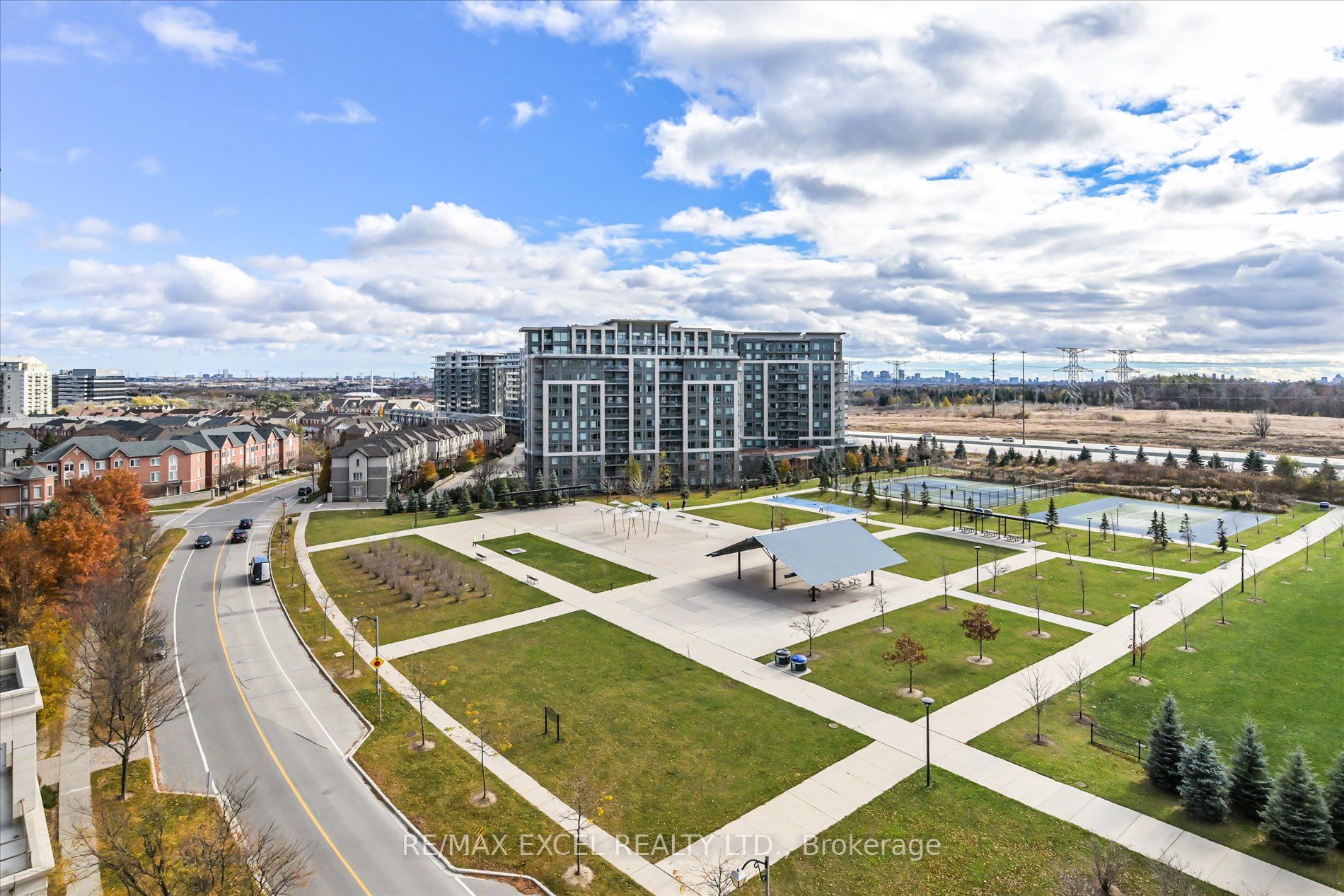 37 Galleria Pkwy, #1011