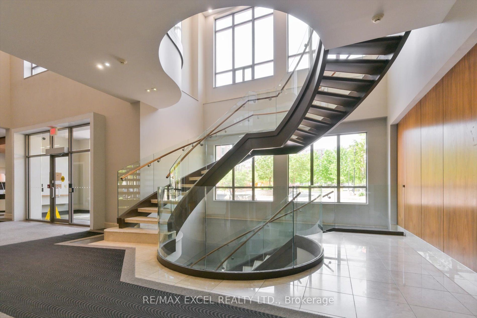 37 Galleria Pkwy, #1011