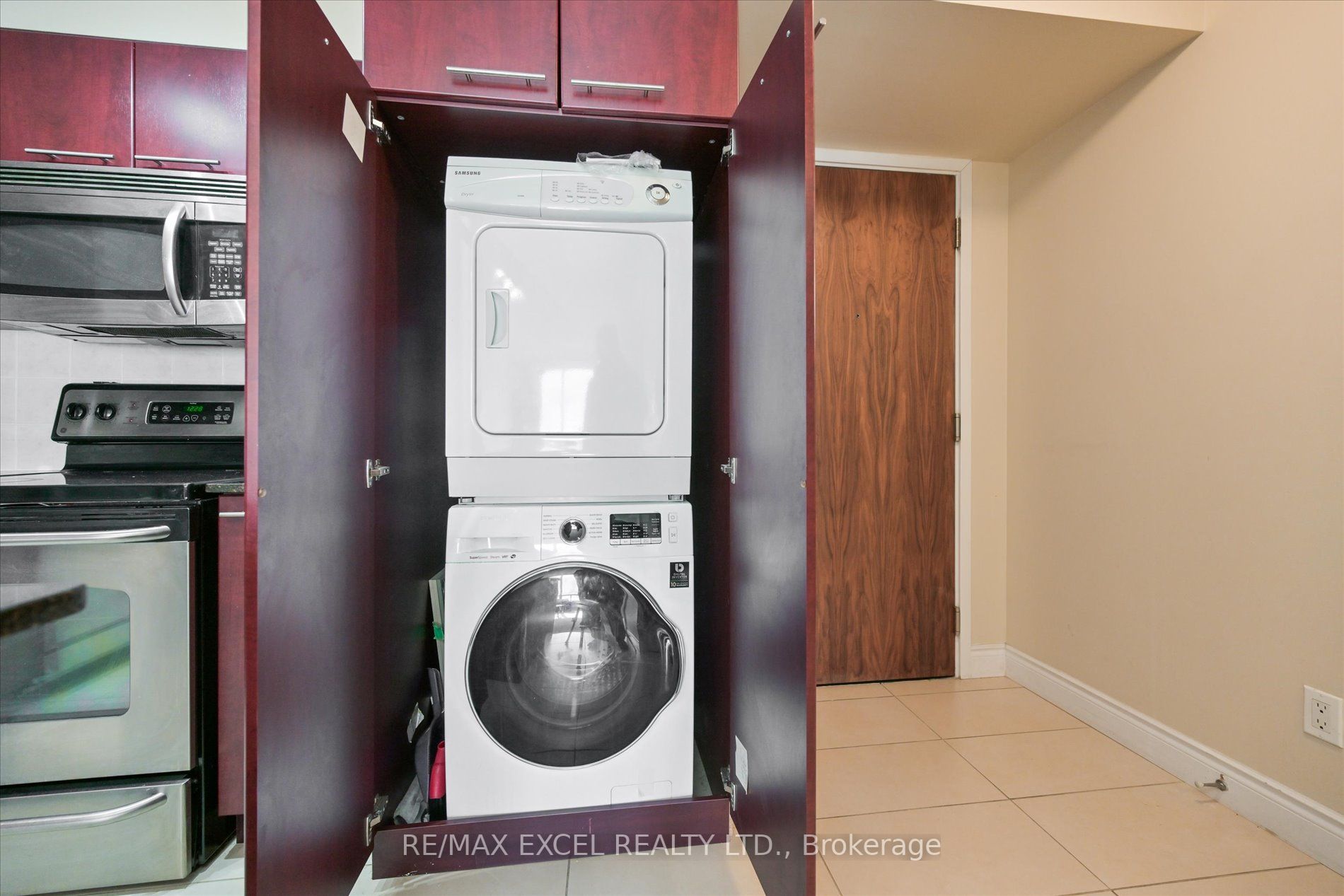 37 Galleria Pkwy, #1011