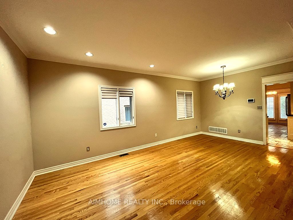 107 Sweet Water Cres