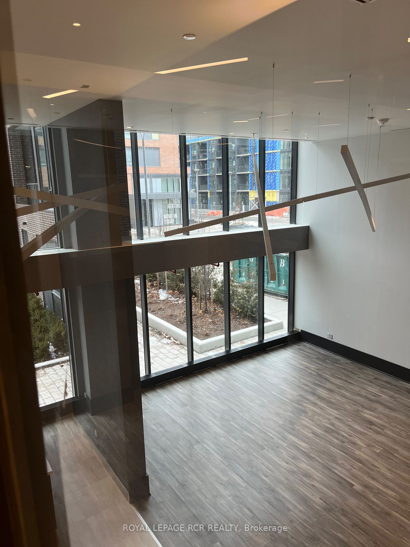 185 Deerfield Road, #018