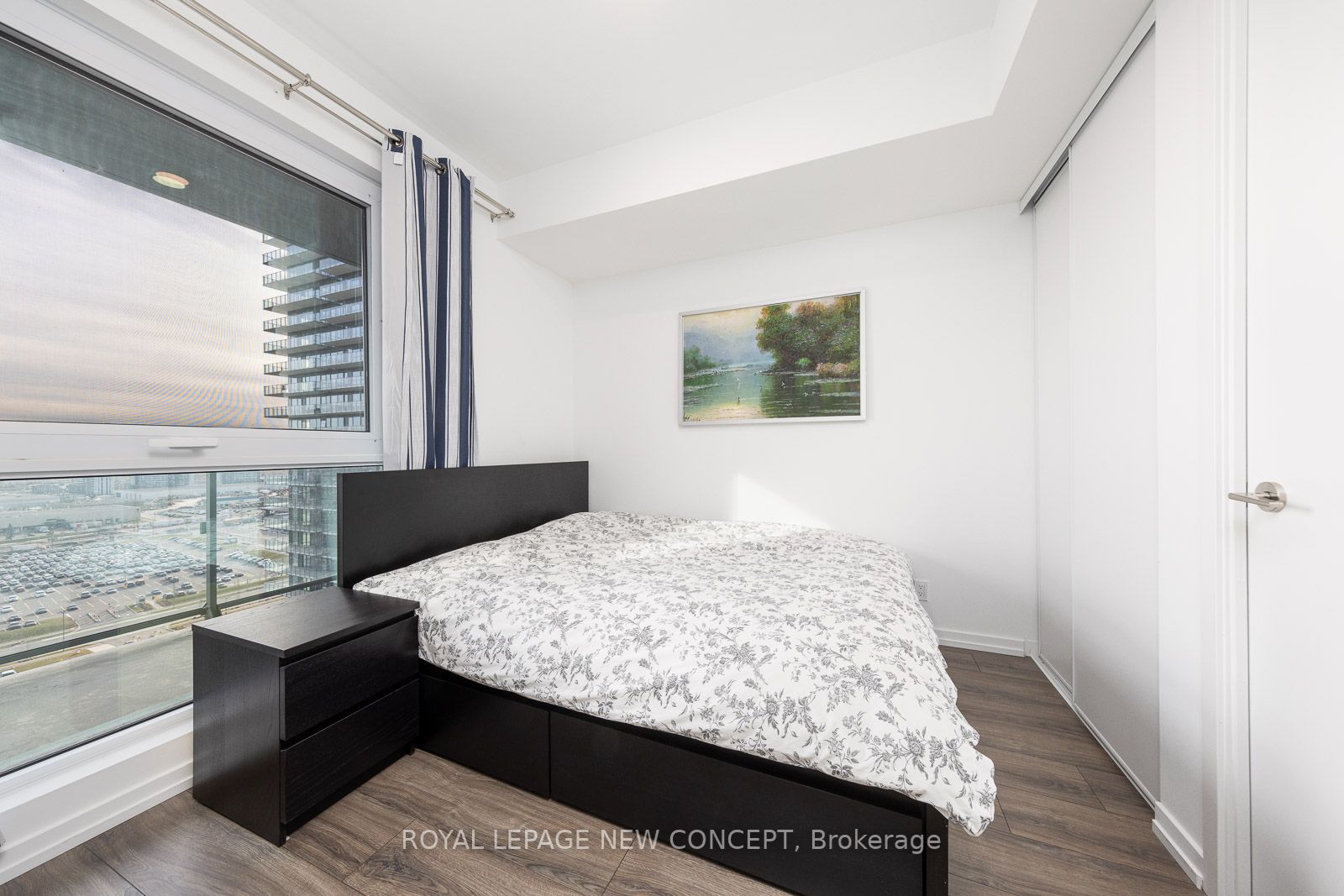 1000 Portage Pkwy, #1805