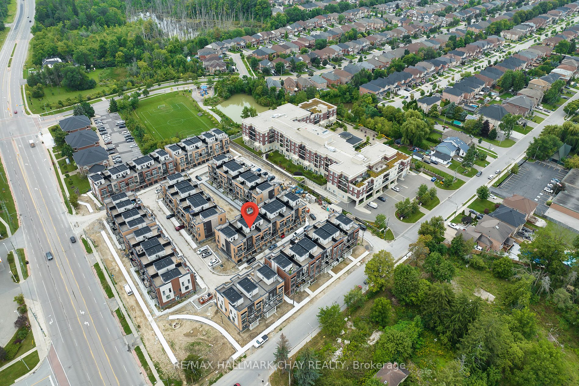 6 Sayers Lane, #16
