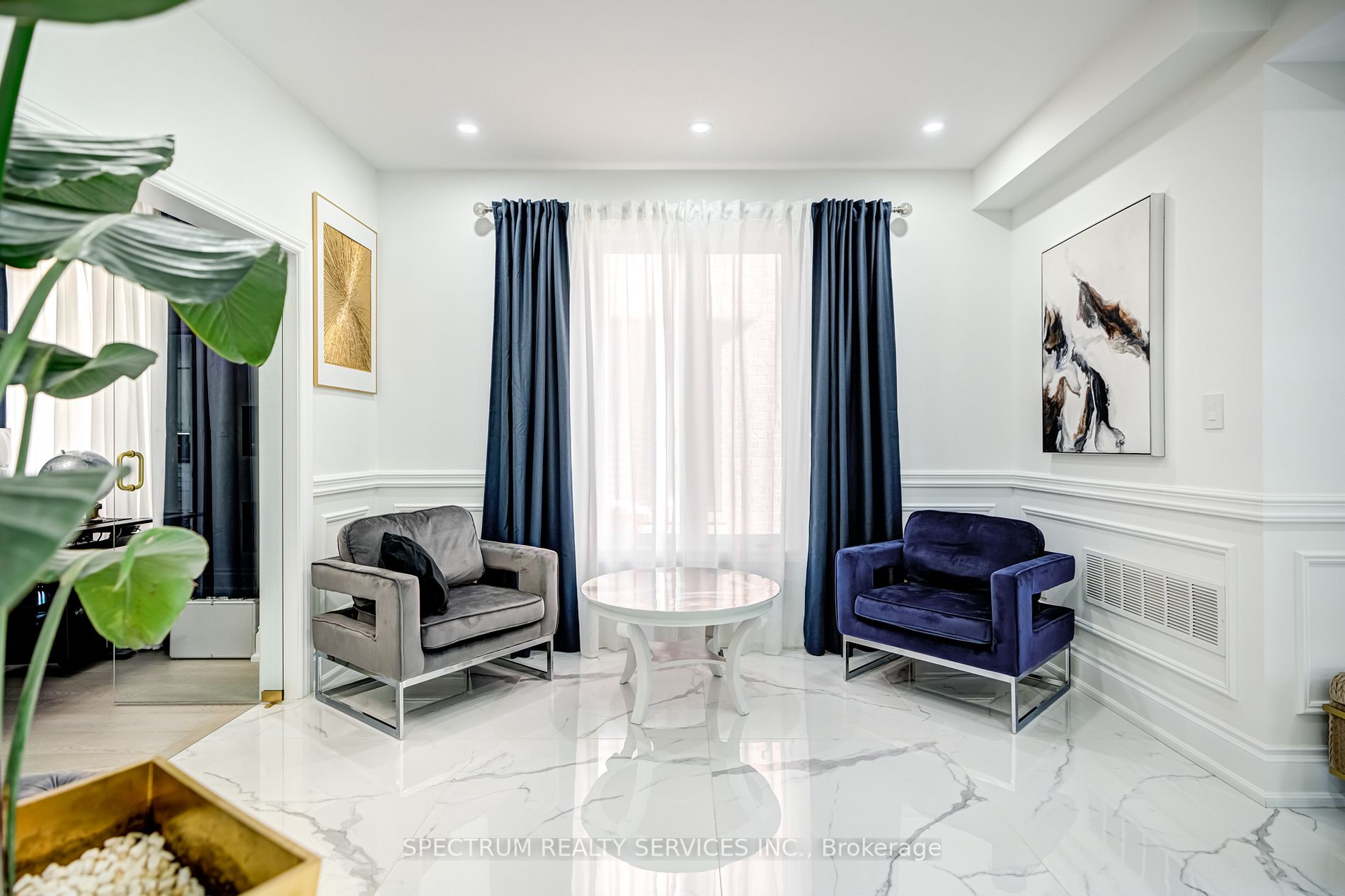 451 Summerlyn Tr