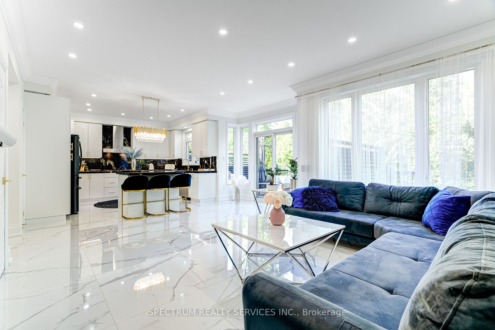 451 Summerlyn Tr