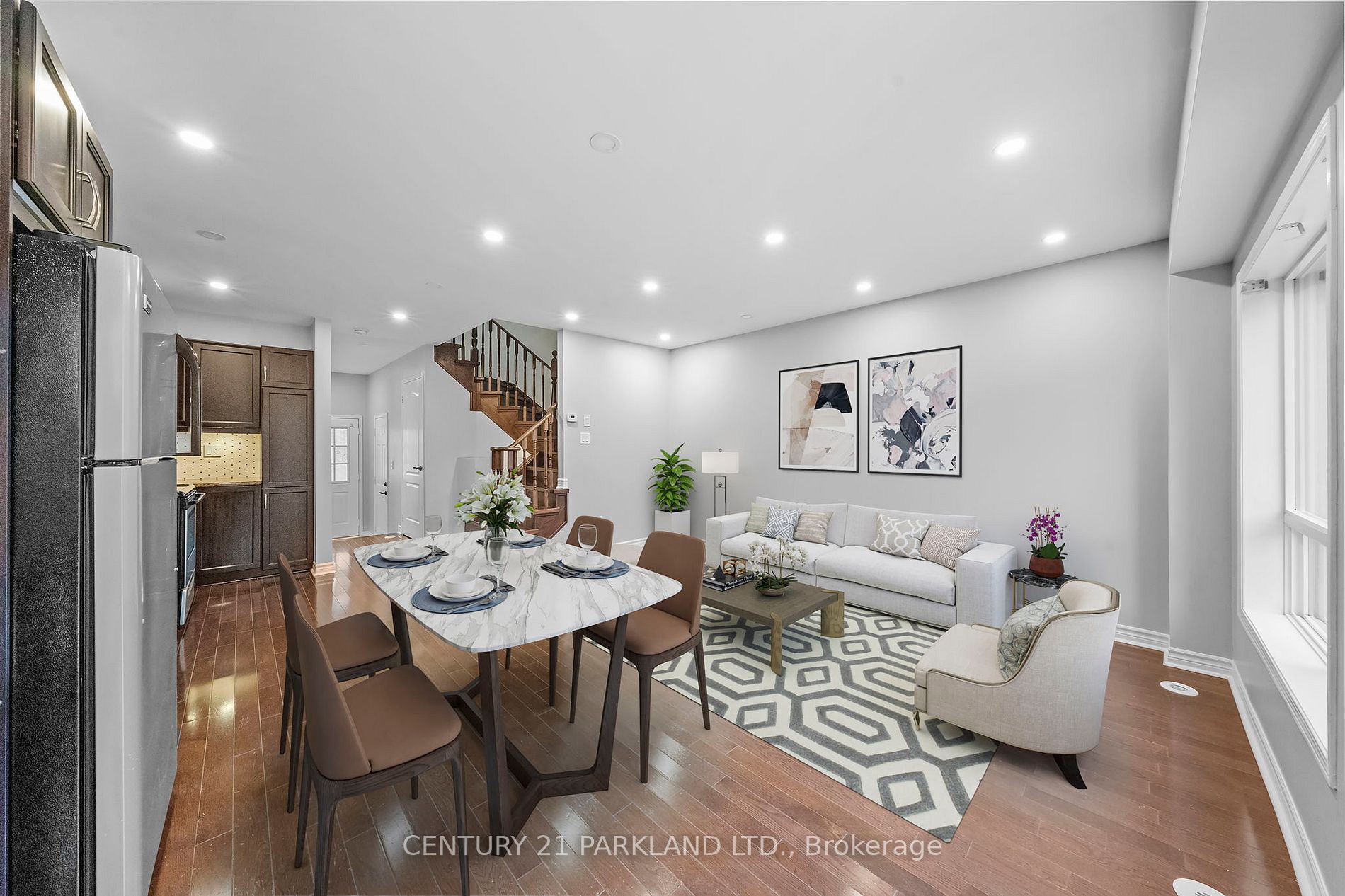 40 Village Vista Way