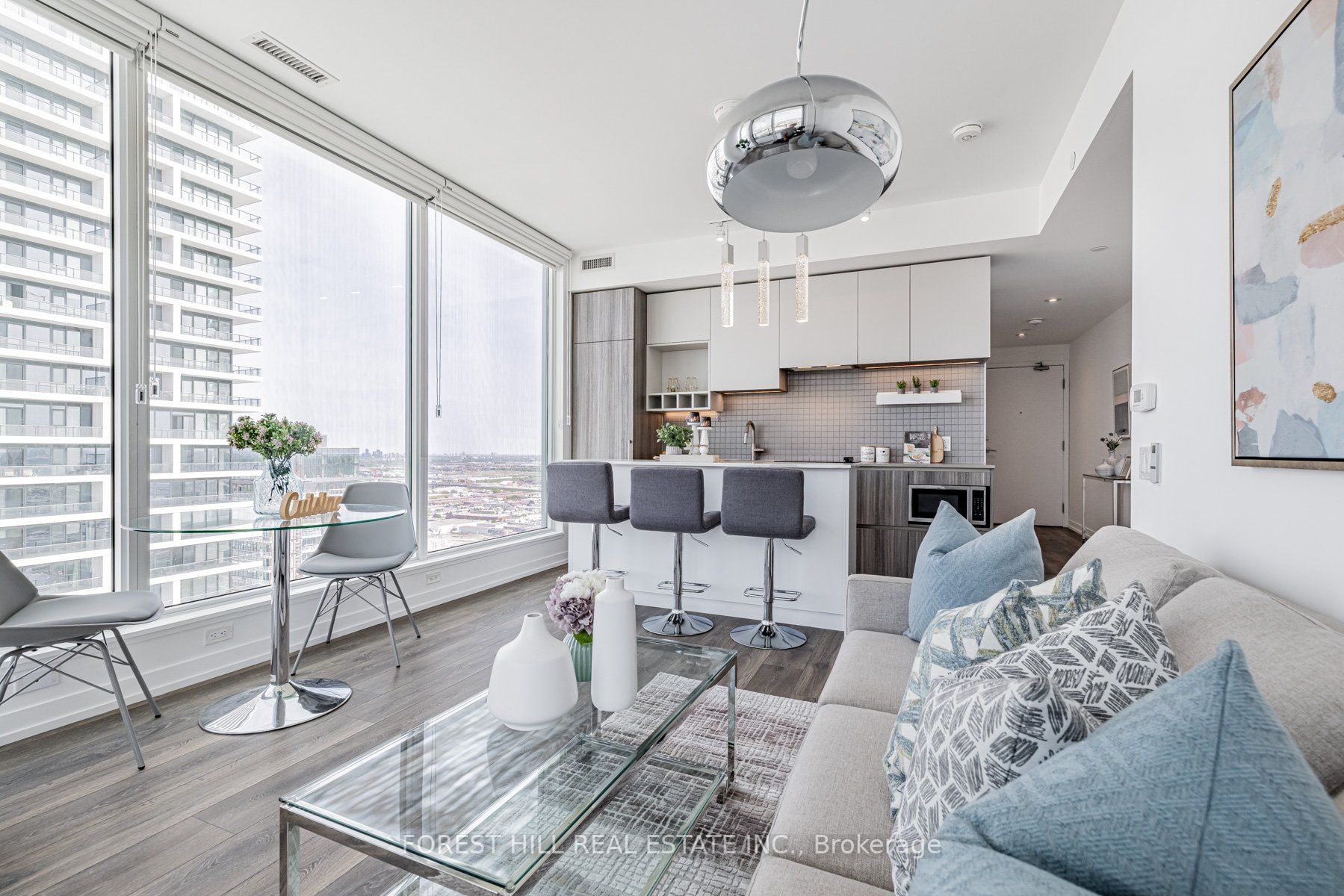 898 Portage Pkwy, #4502