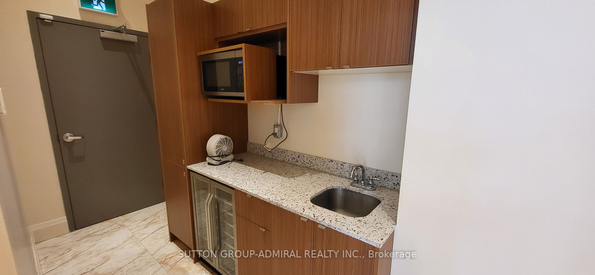 7900 Bathurst St, #10