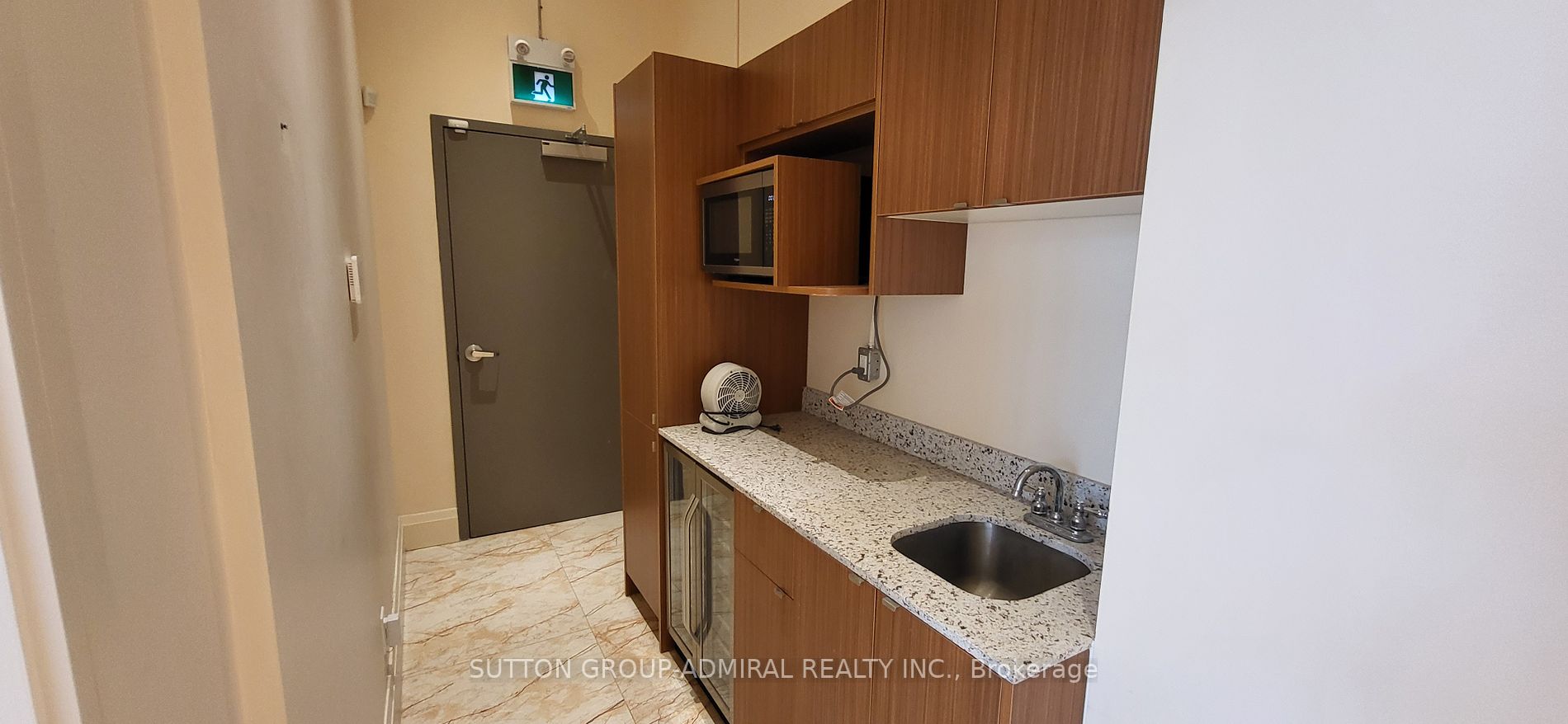 7900 Bathurst St, #10
