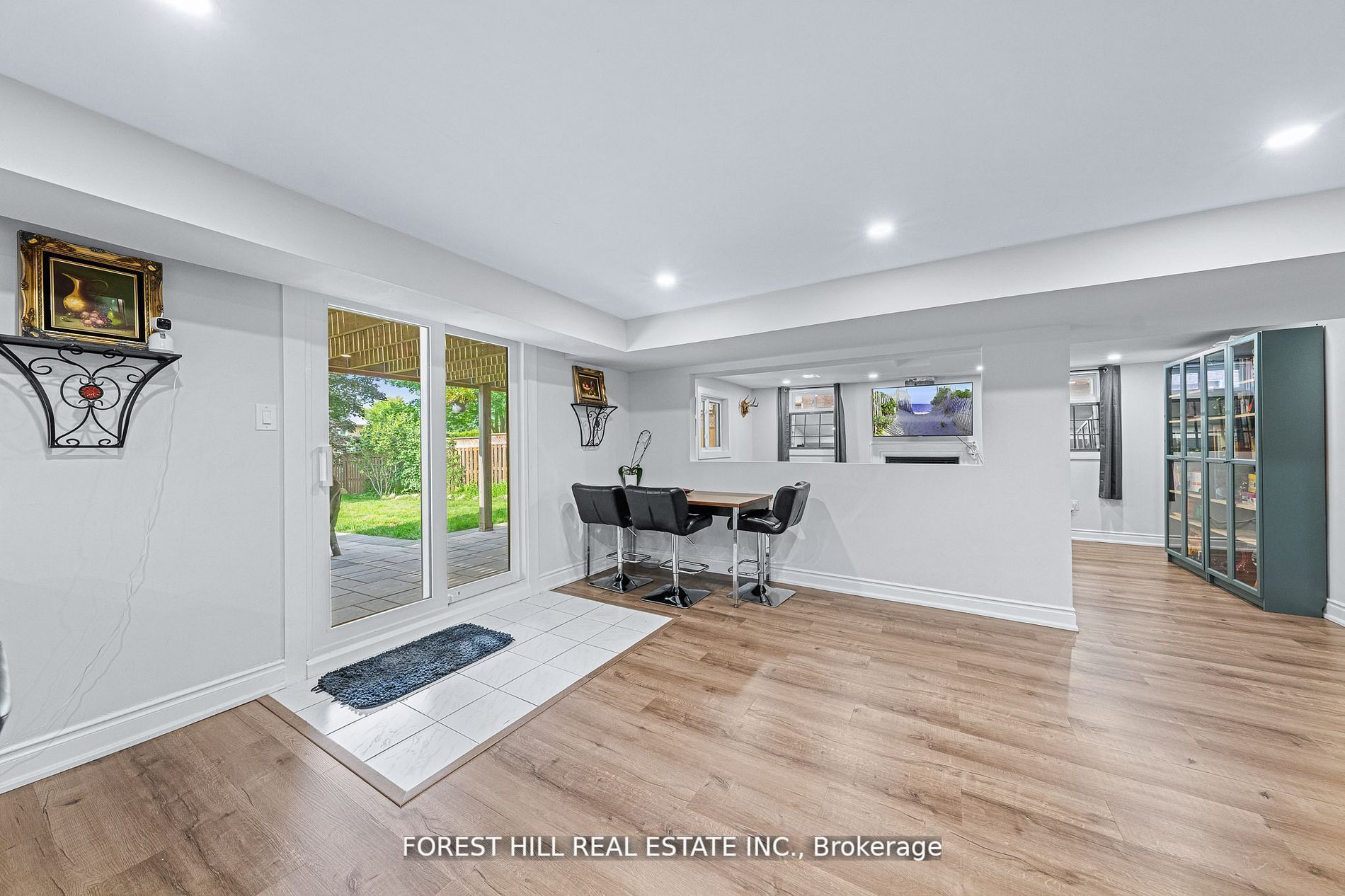 28 Beatty Cres