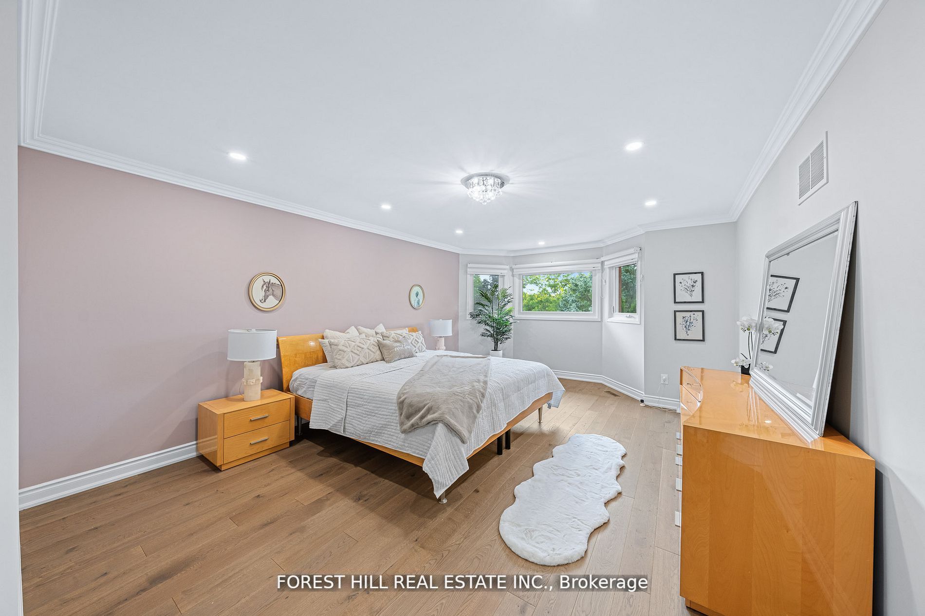 28 Beatty Cres