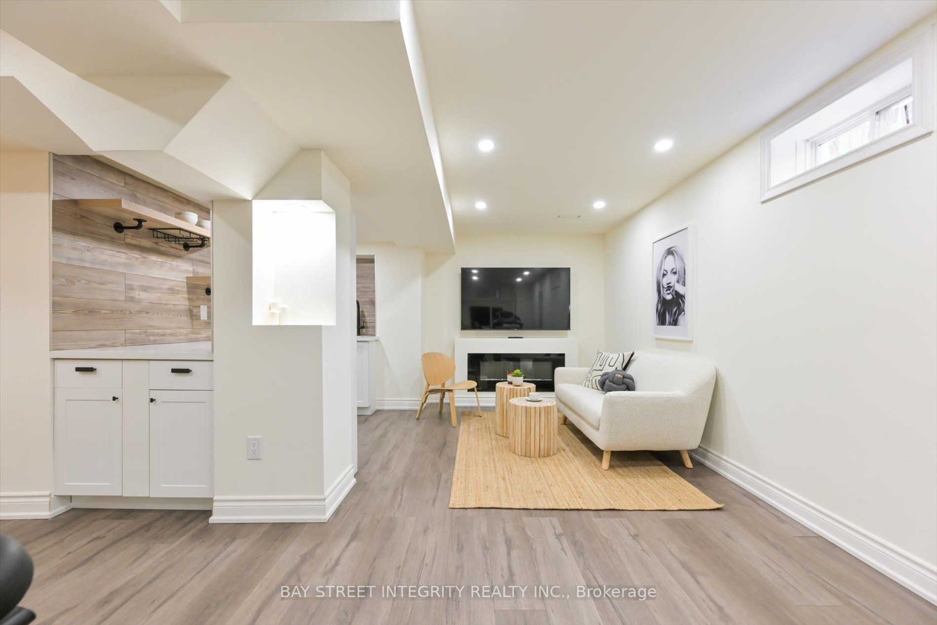 100 Carolina Rose Crescent