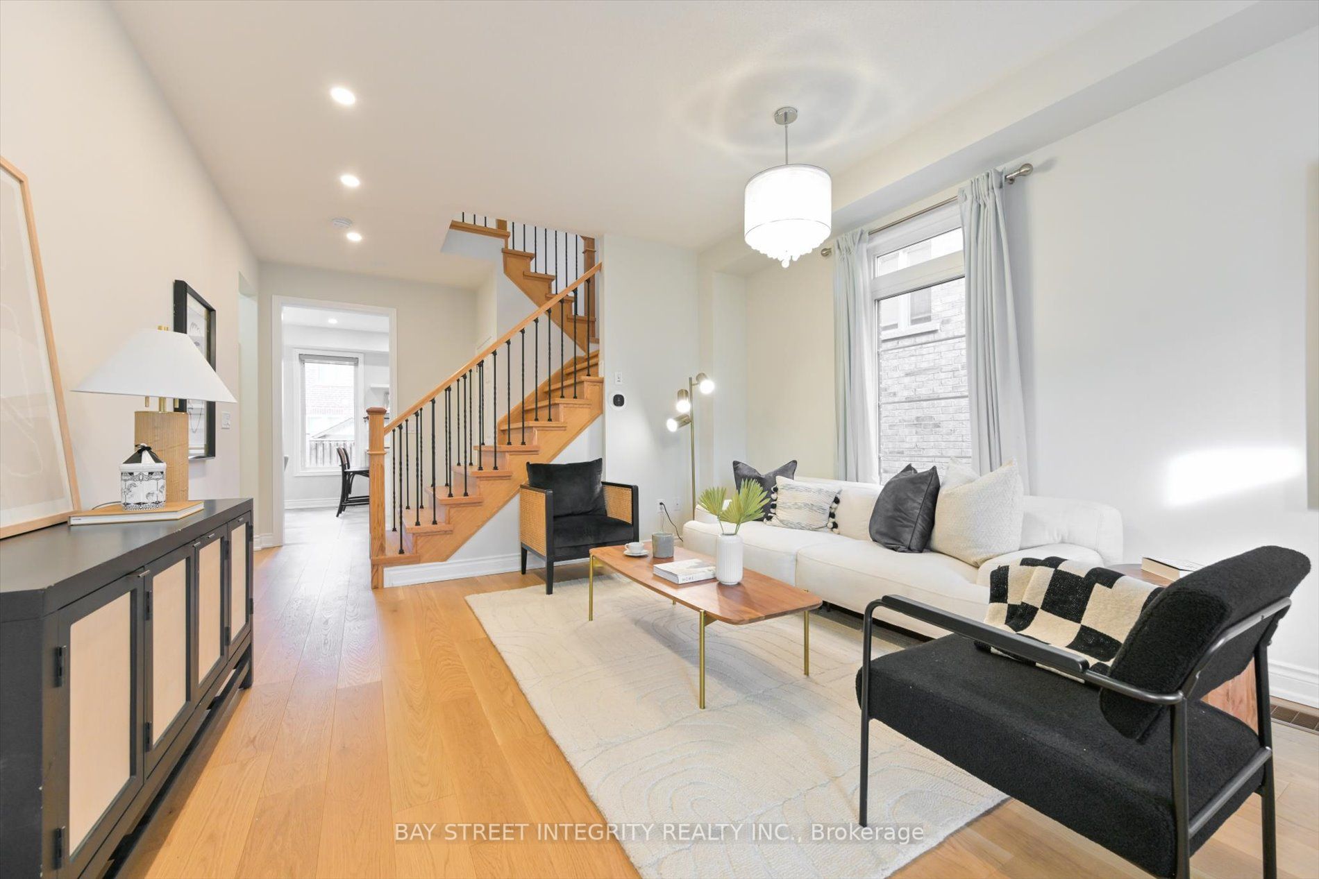 100 Carolina Rose Crescent