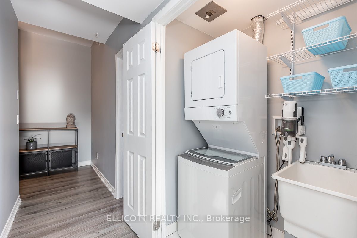 11611 Yonge St, #628