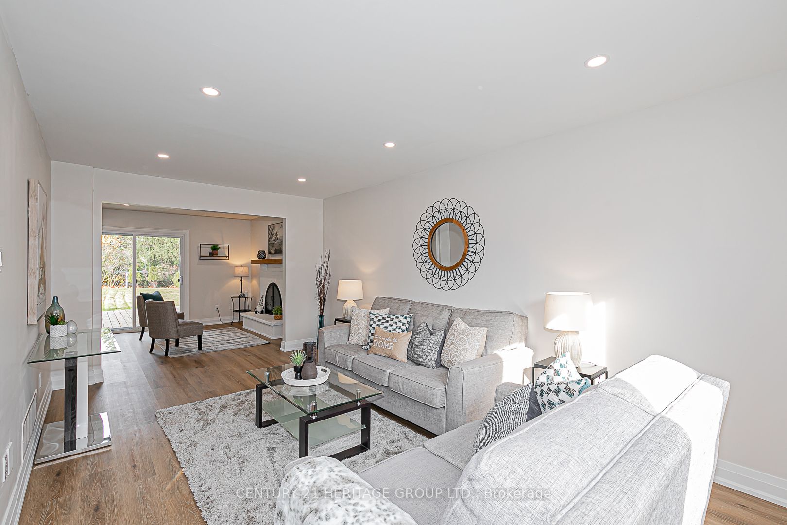 127 Crossland Gate