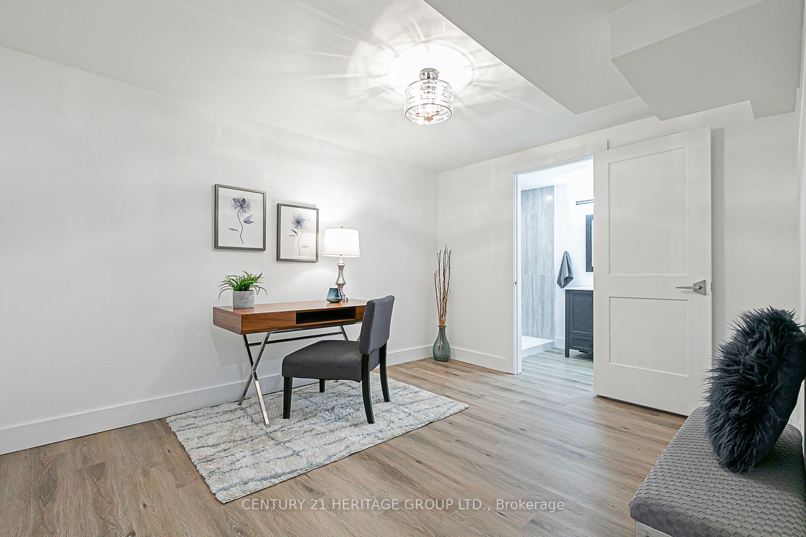 127 Crossland Gate