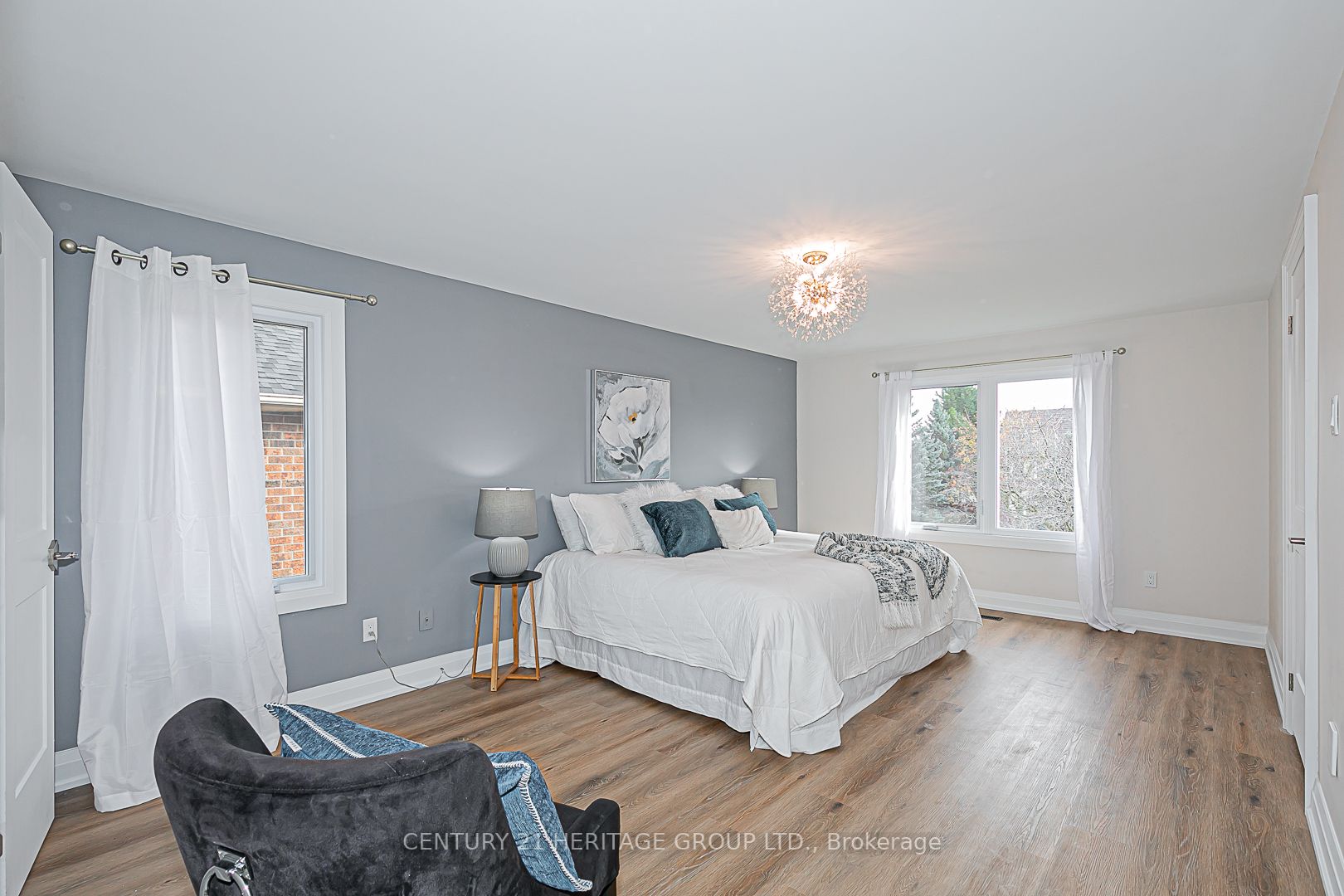 127 Crossland Gate