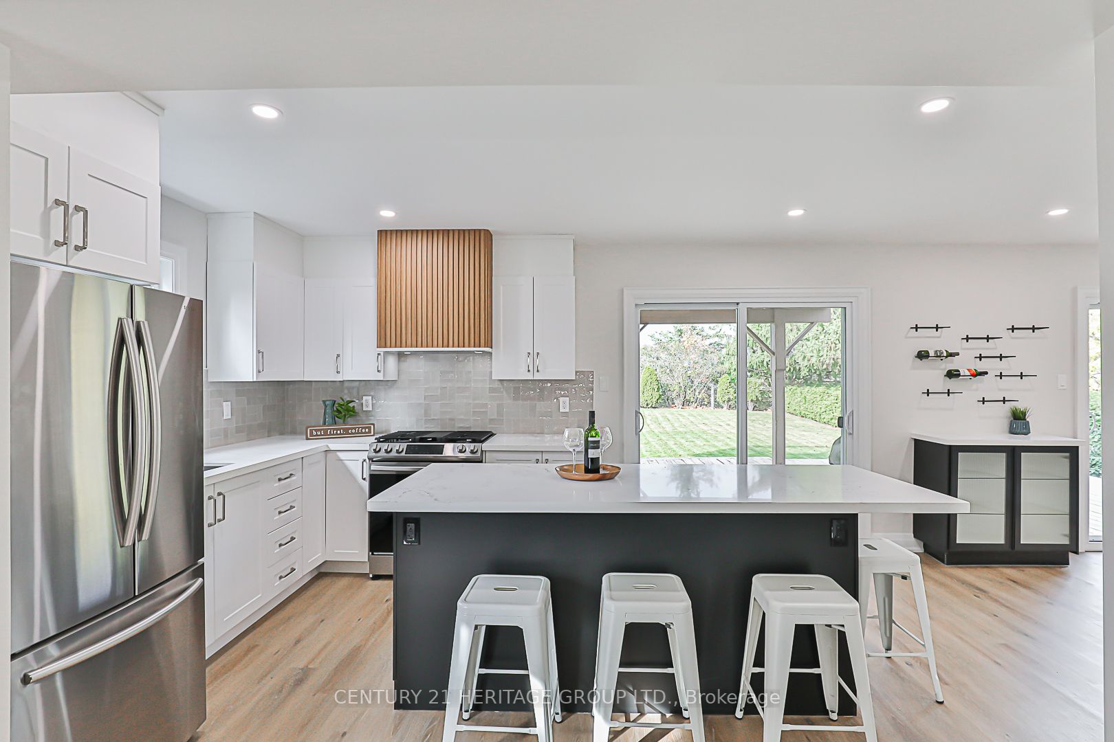 127 Crossland Gate