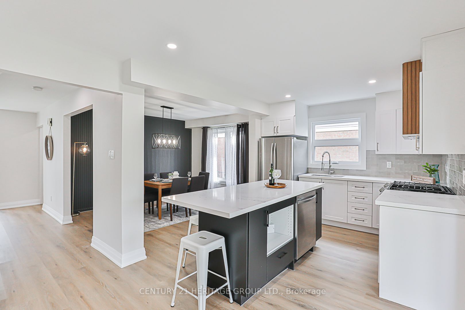 127 Crossland Gate
