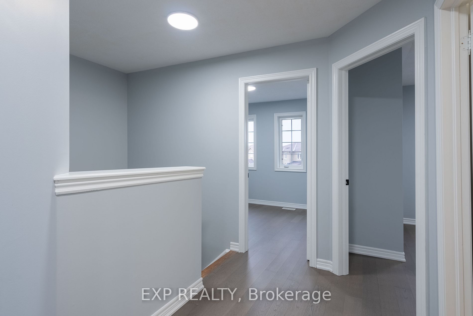 18 Admiral Cres