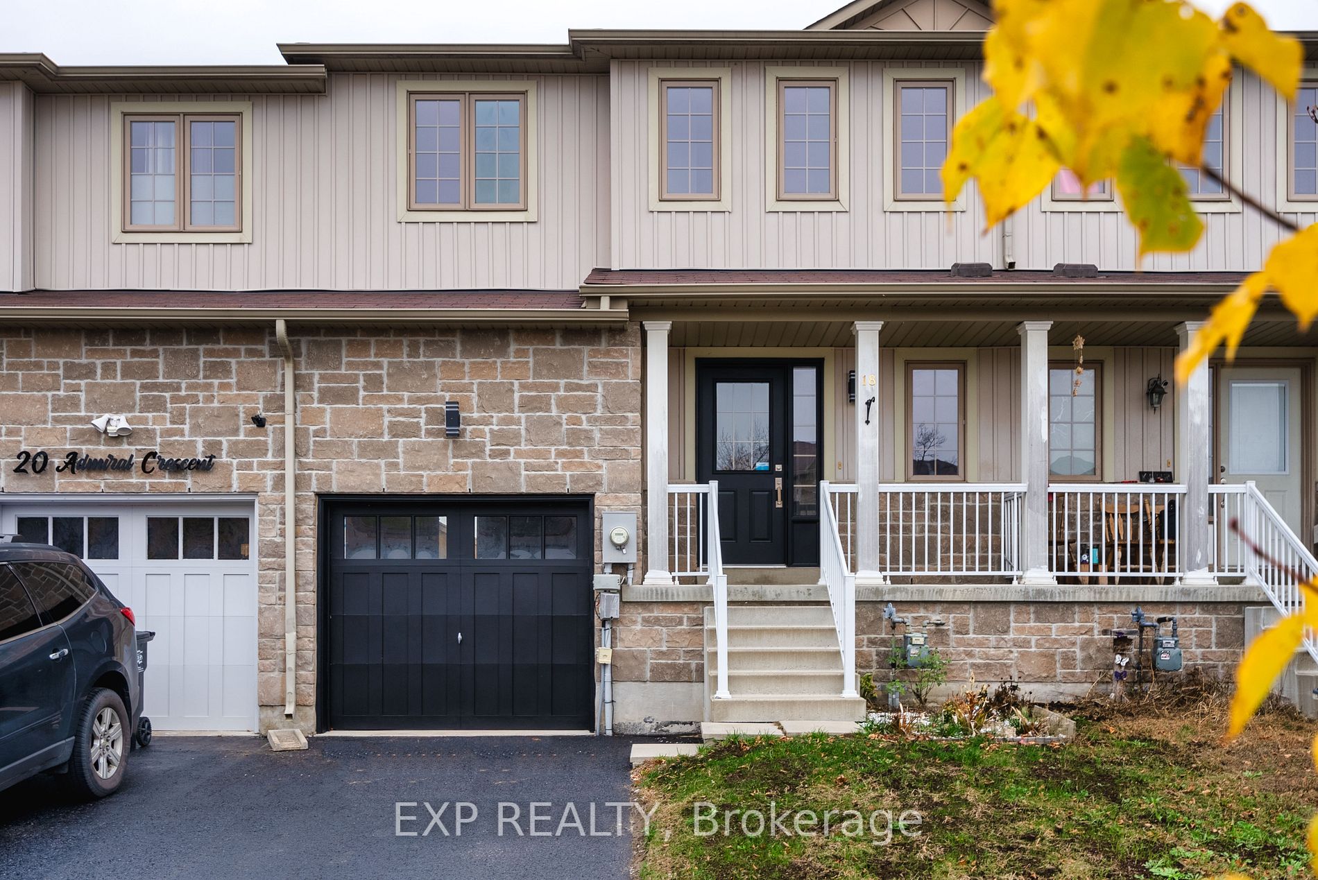 18 Admiral Cres