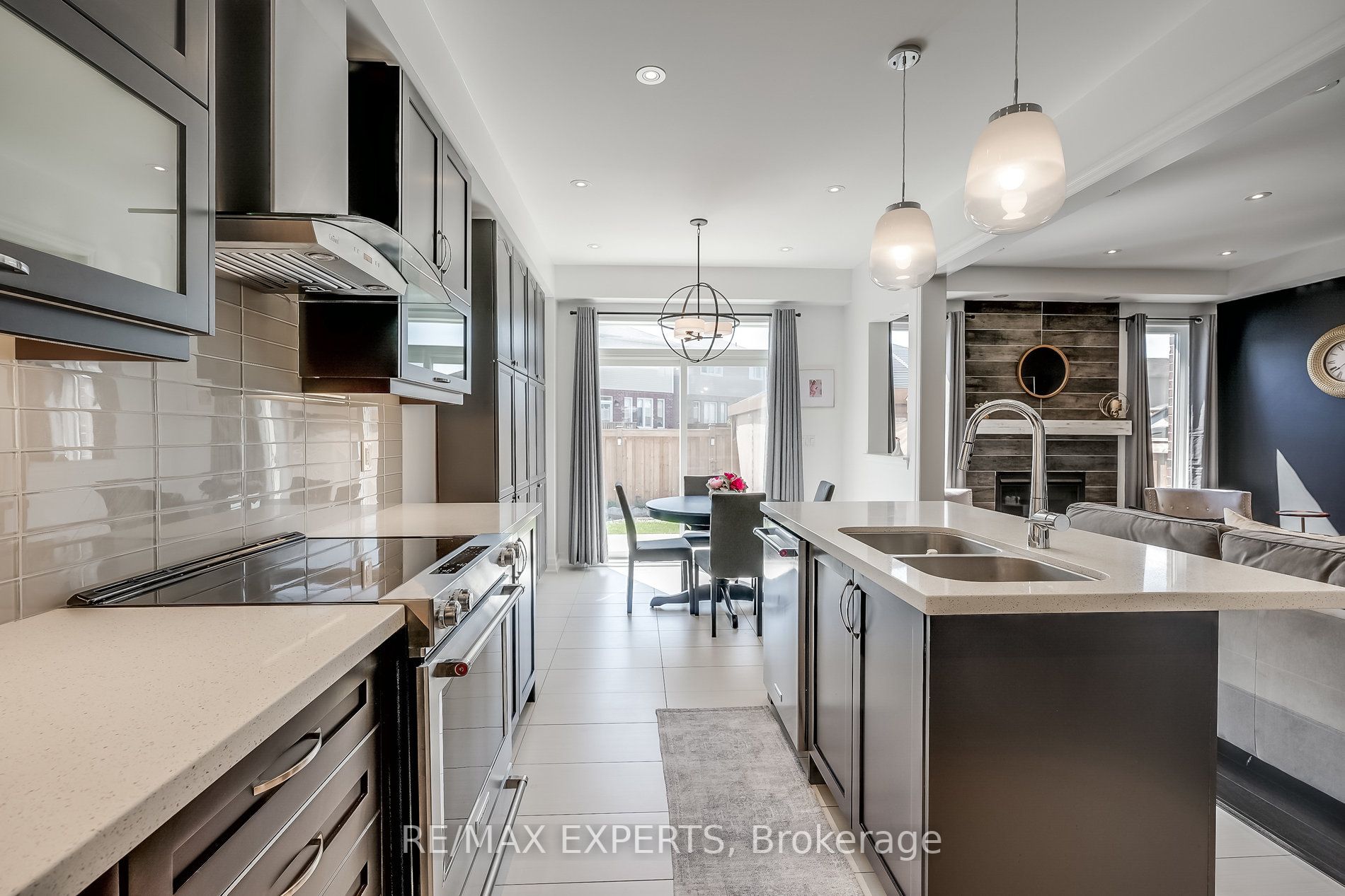 79 Stevenson St