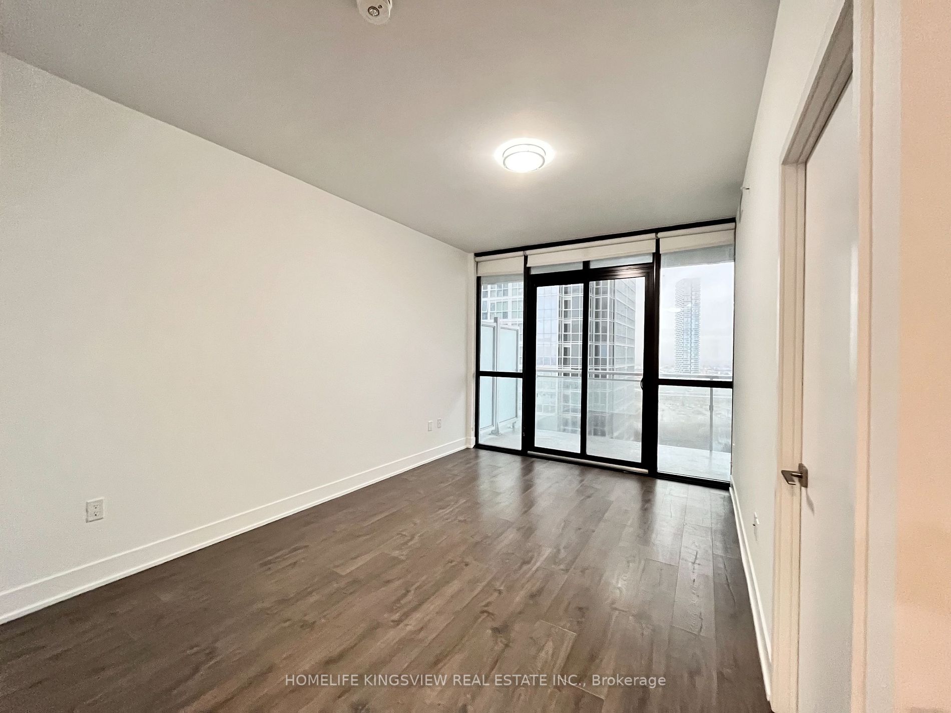 2908 Highway 7 Road #1805