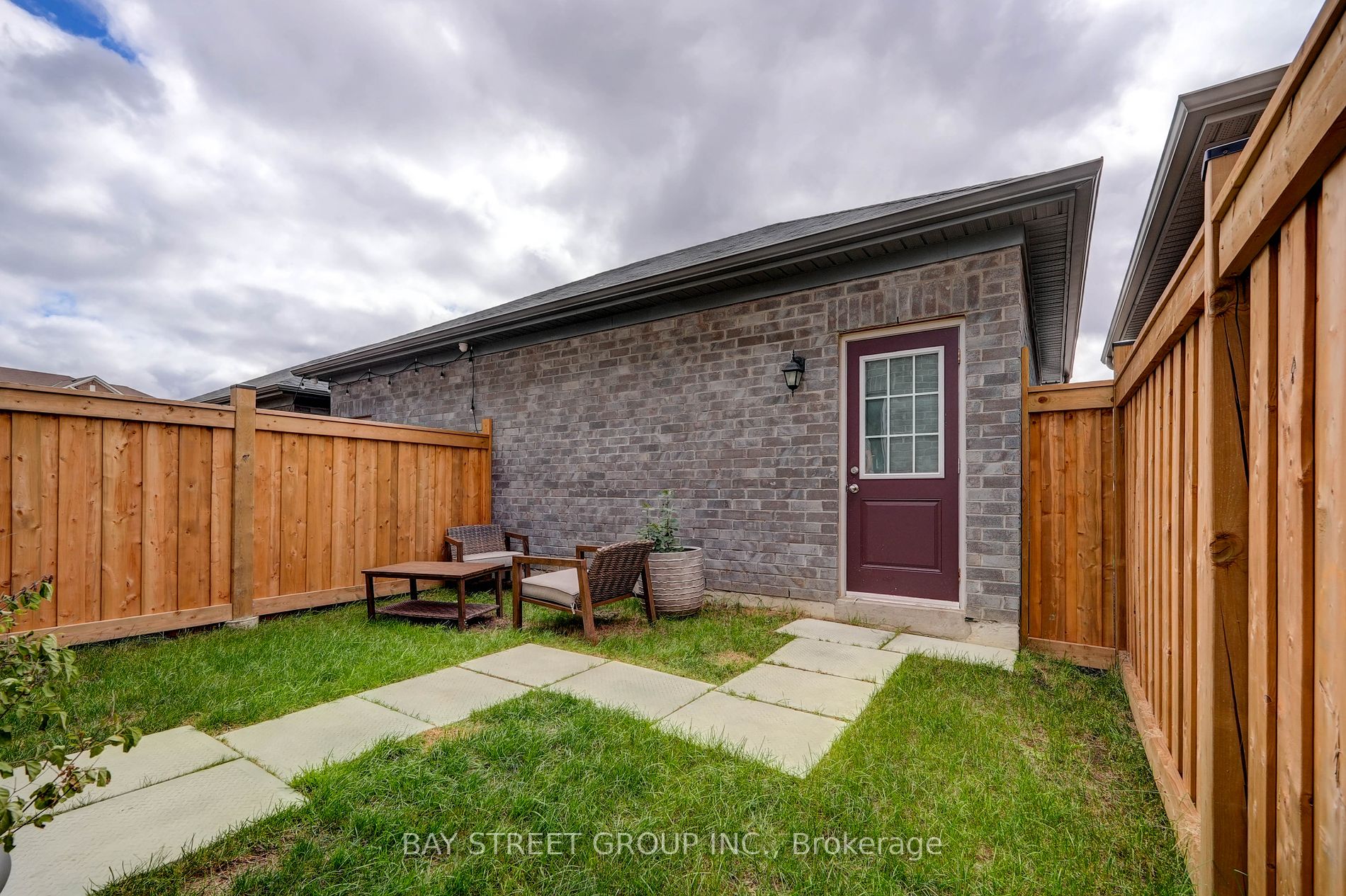 52 Harvest Field Road