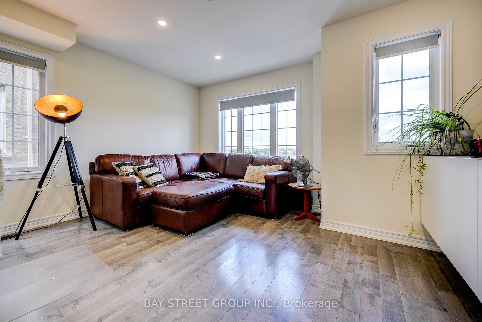 52 Harvest Field Road
