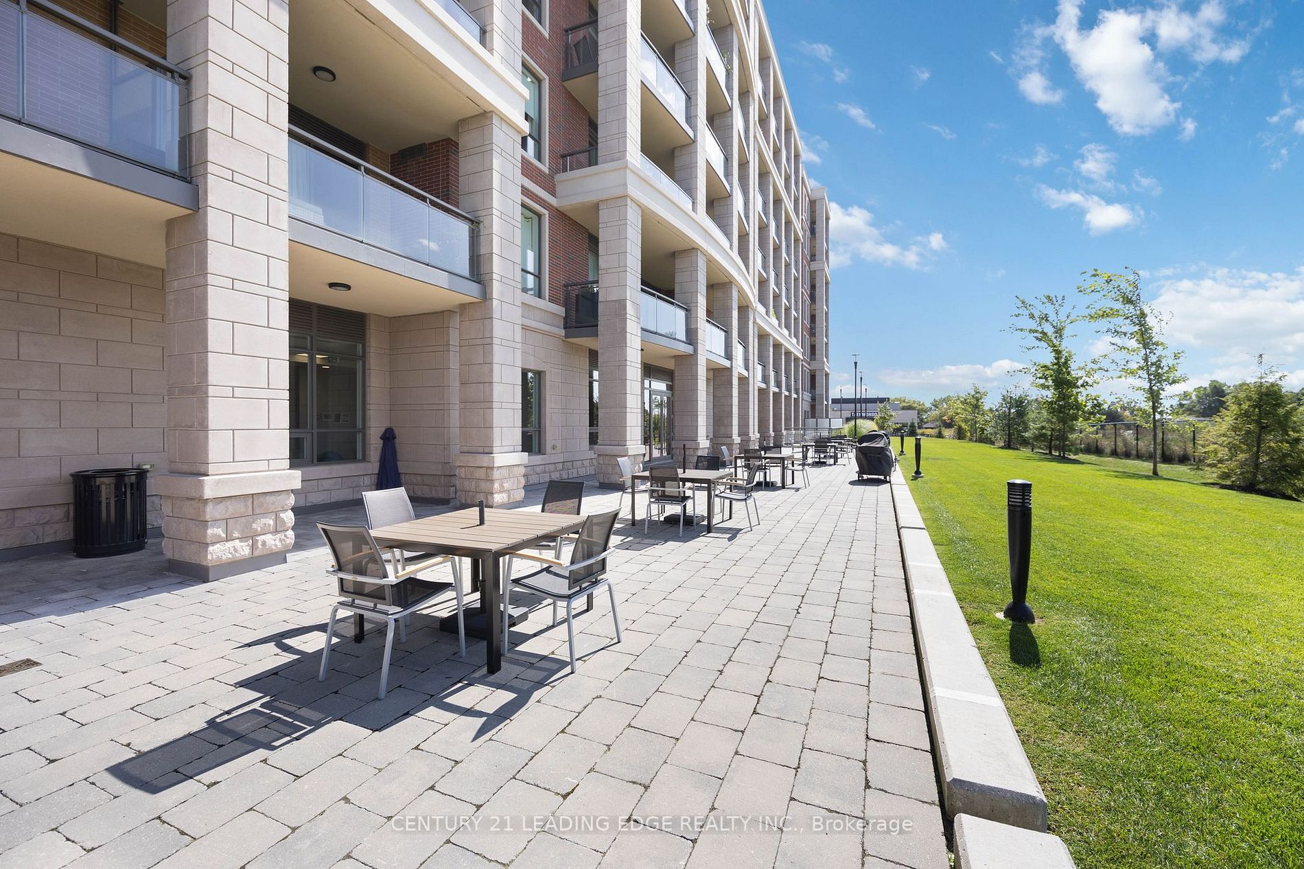 25 Baker Hill Boulevard #610