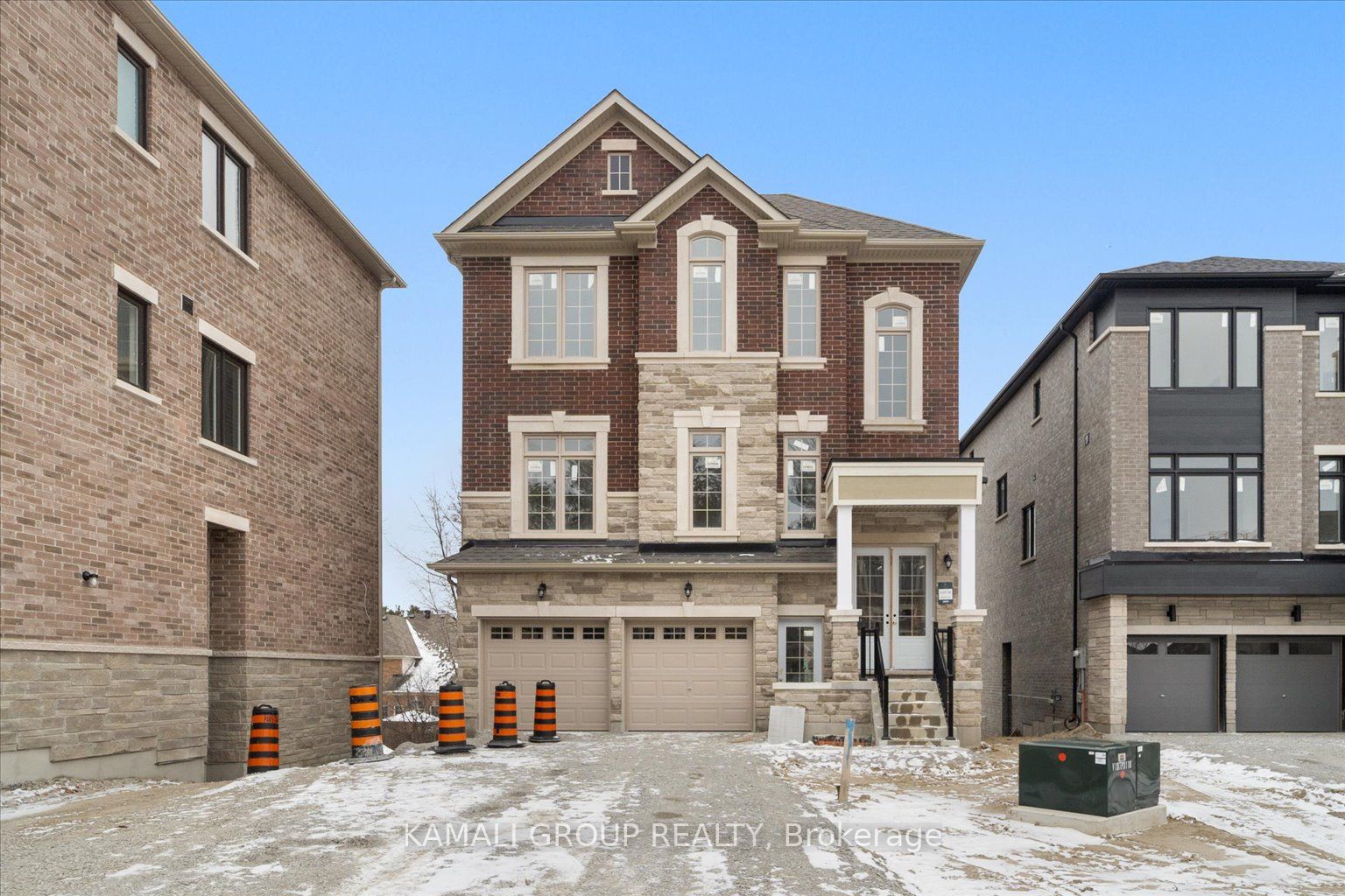 51 Ahchie Crt
