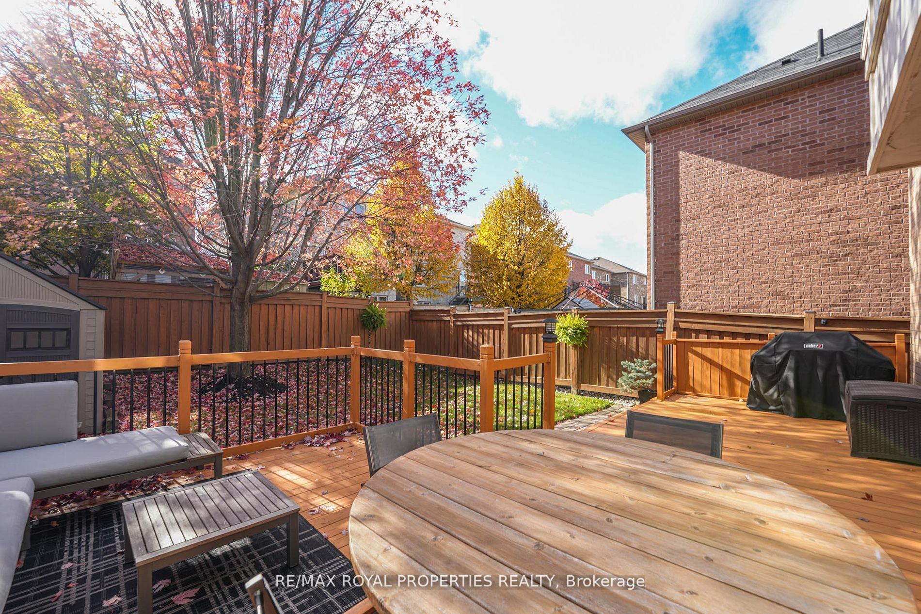 218 Lewis Honey Drive