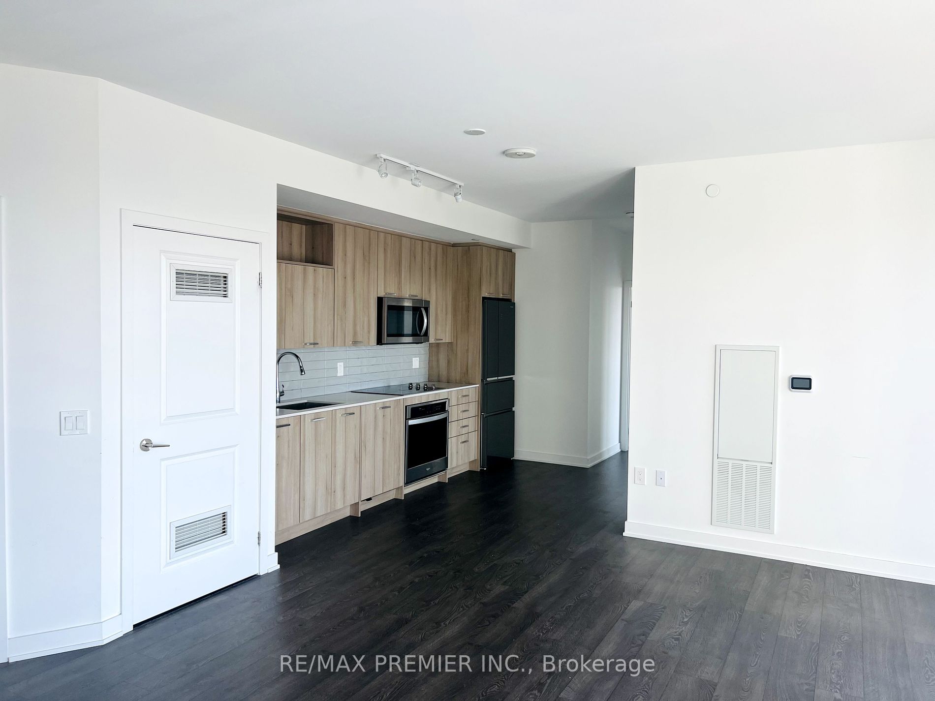 120 Eagle Rock Way, #1206