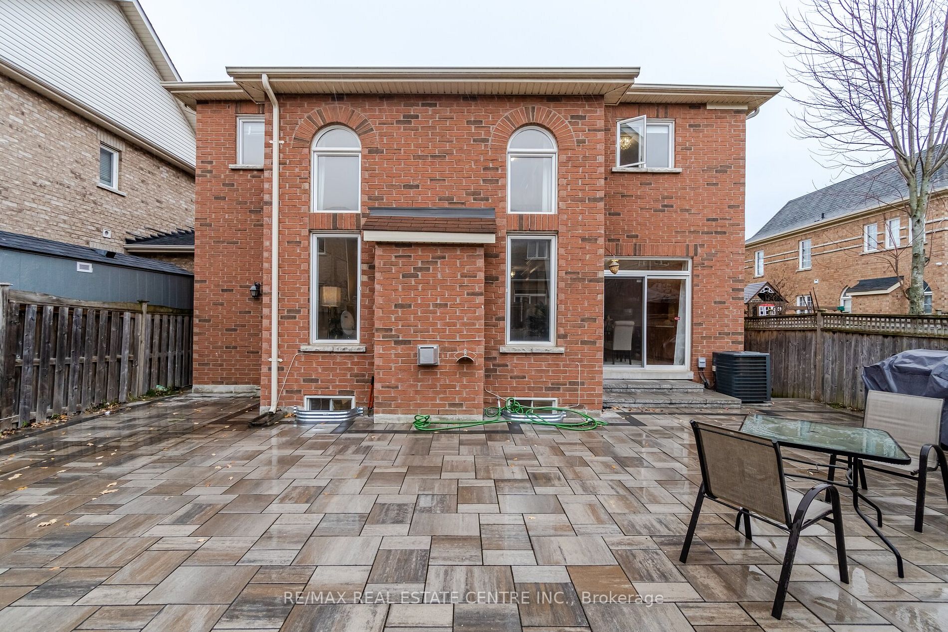 4 Hawkweed Manor