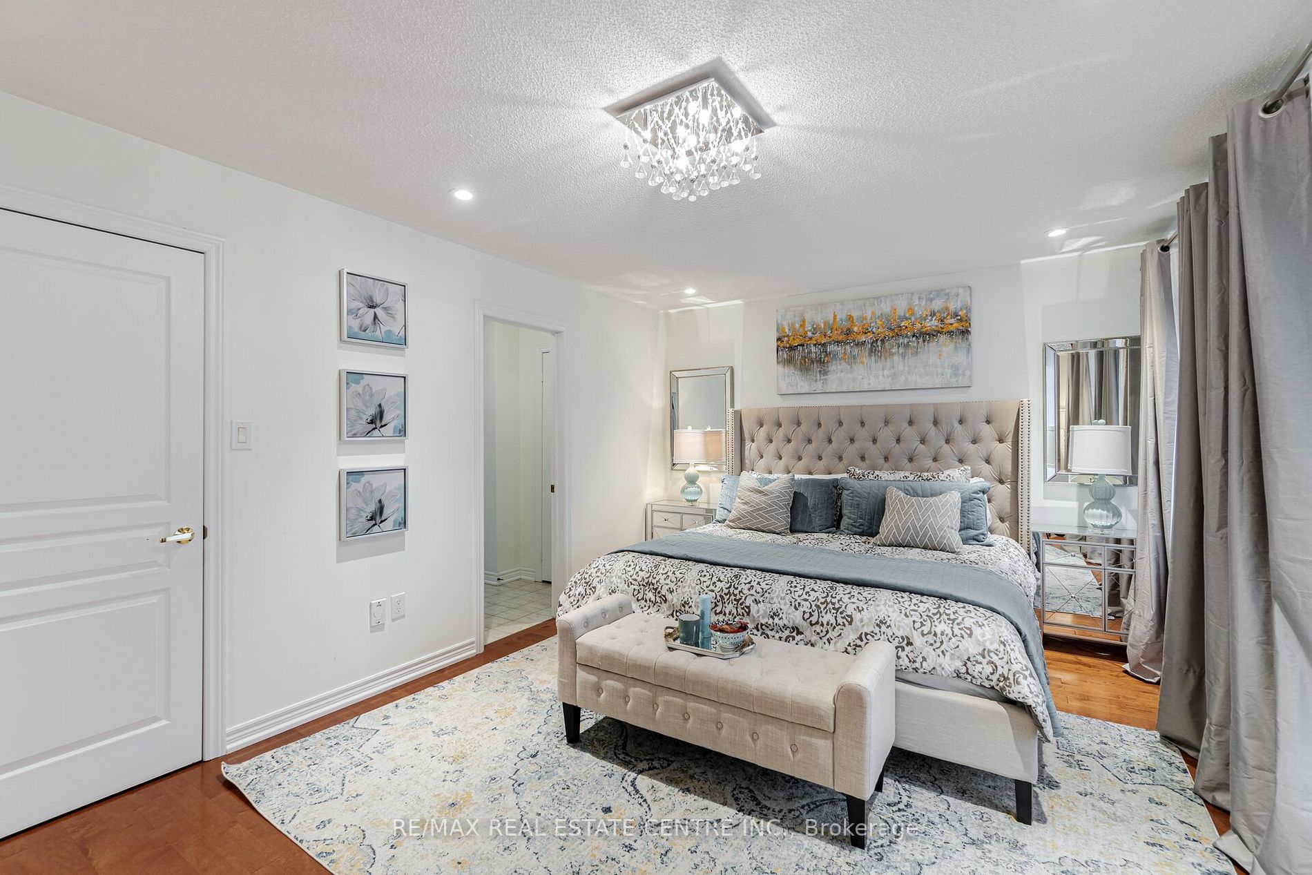 4 Hawkweed Manor