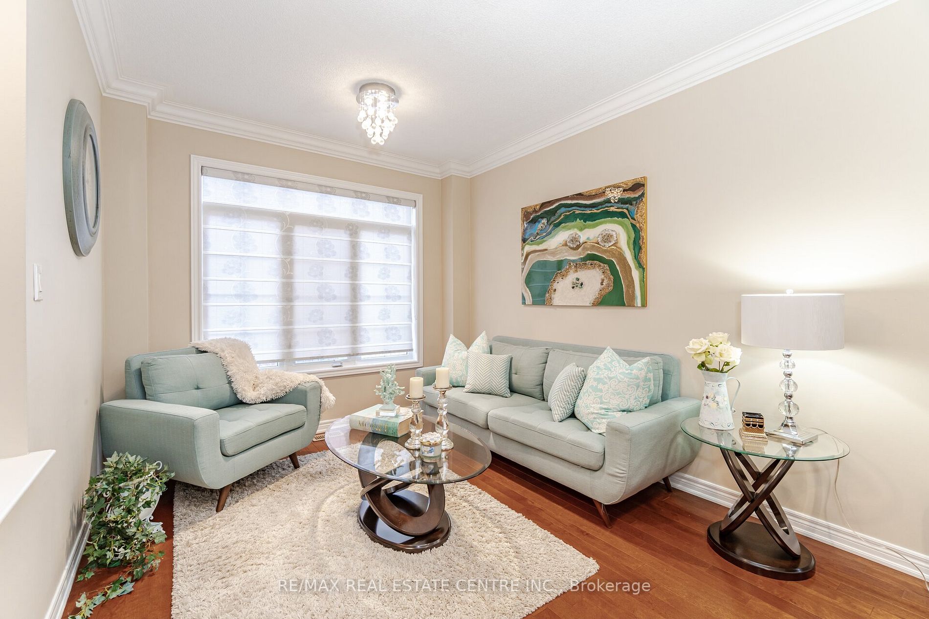 4 Hawkweed Manor