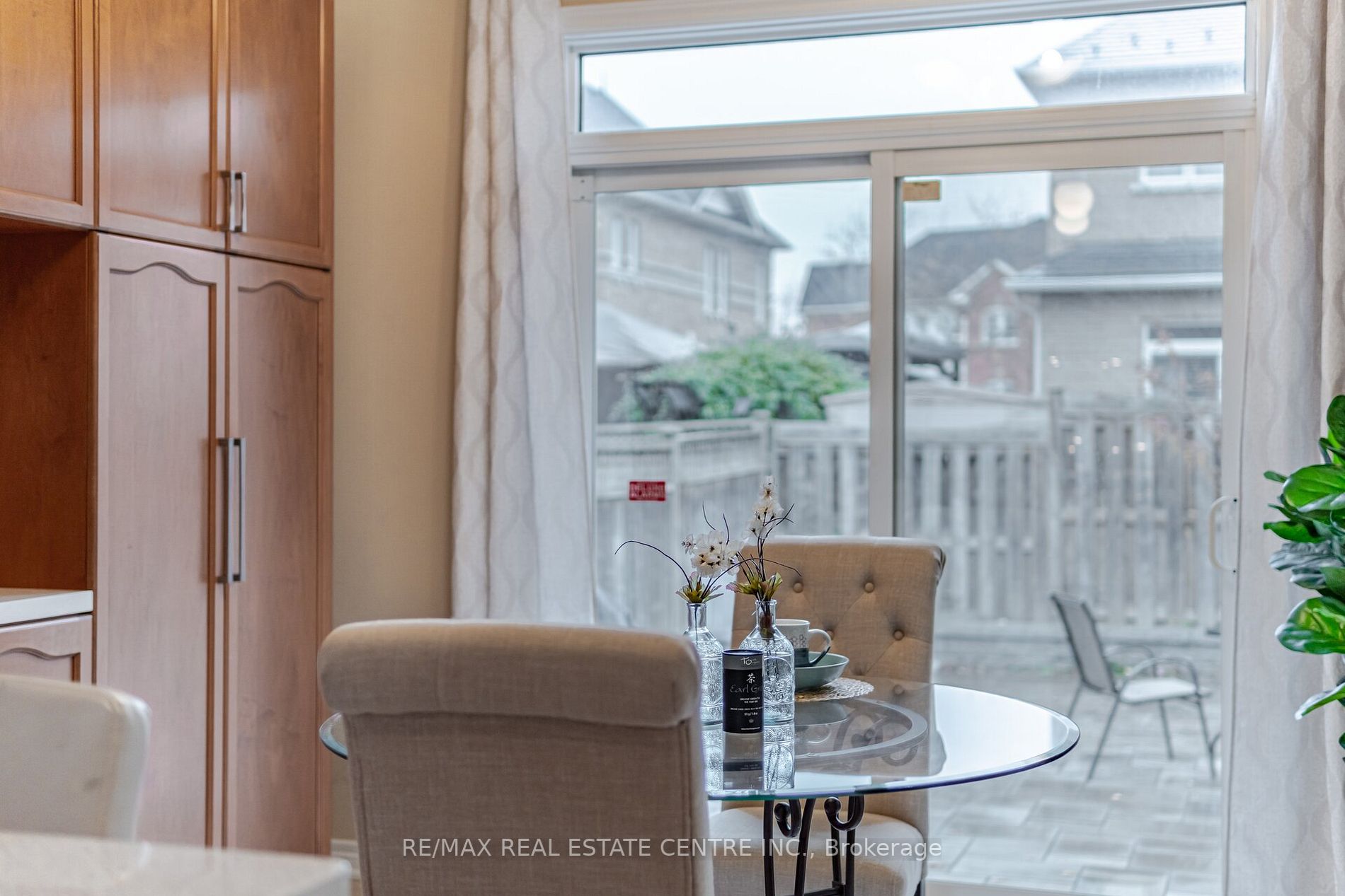 4 Hawkweed Manor