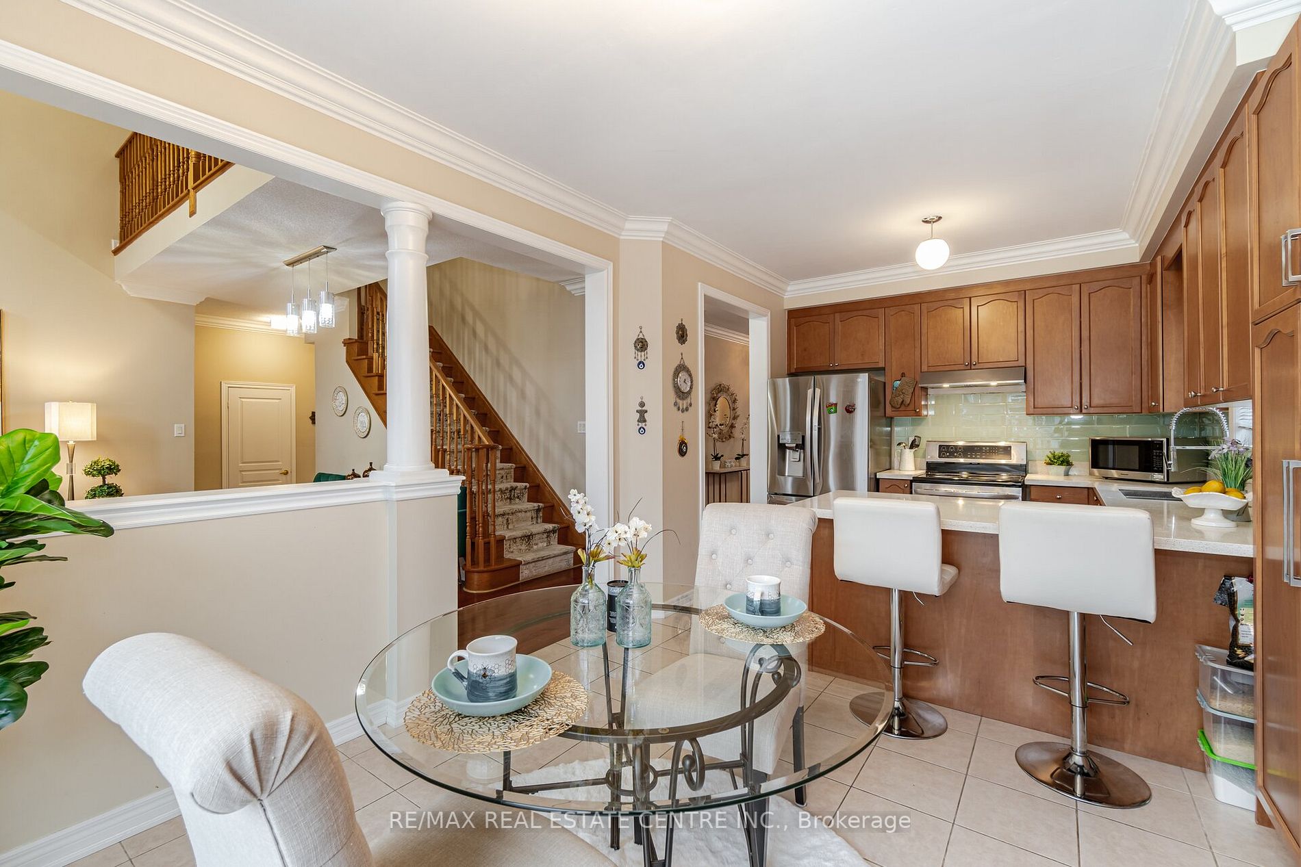 4 Hawkweed Manor