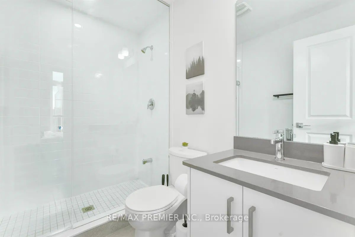 8 Sayers Lane, #6