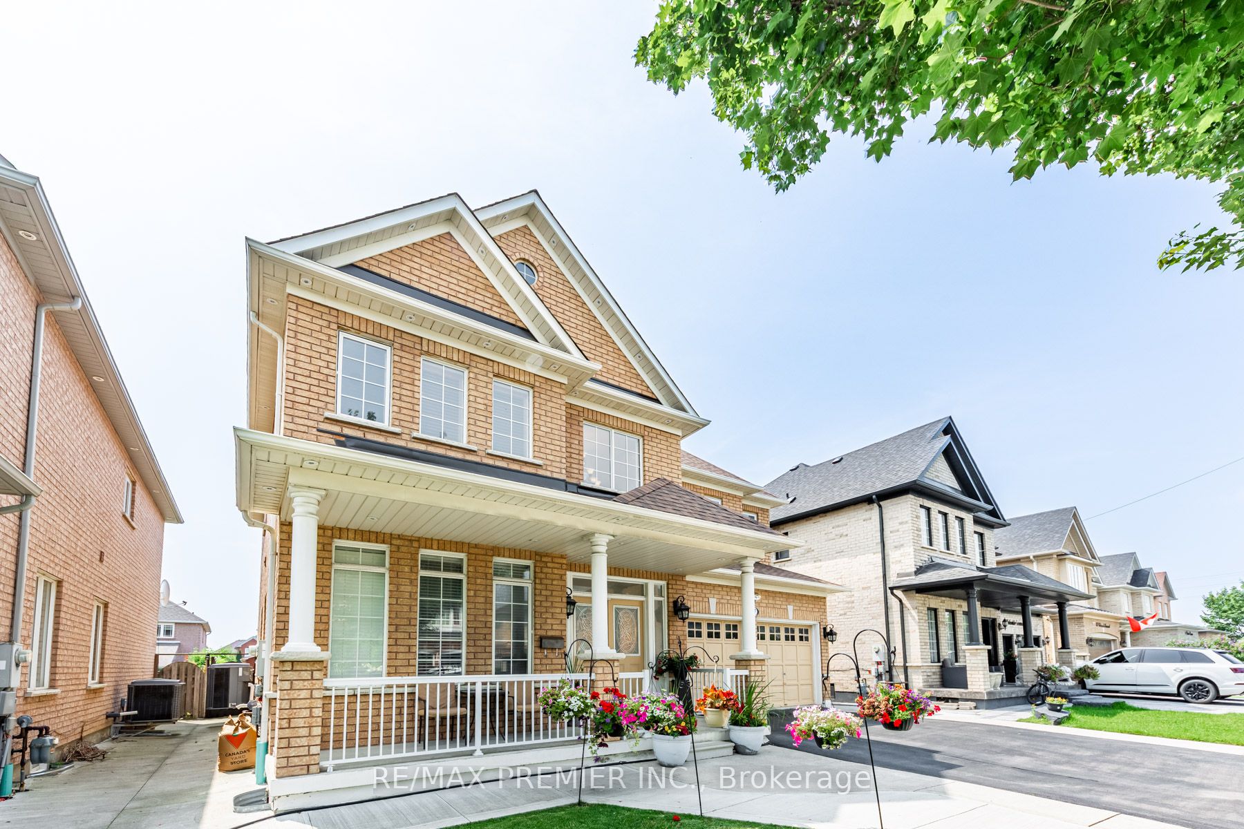 37 Colombo Cres