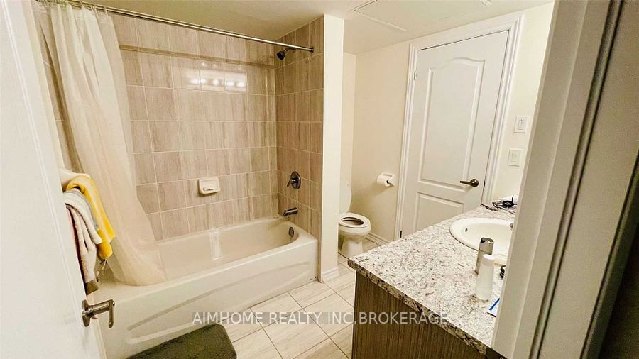 181 Parktree Drive #18