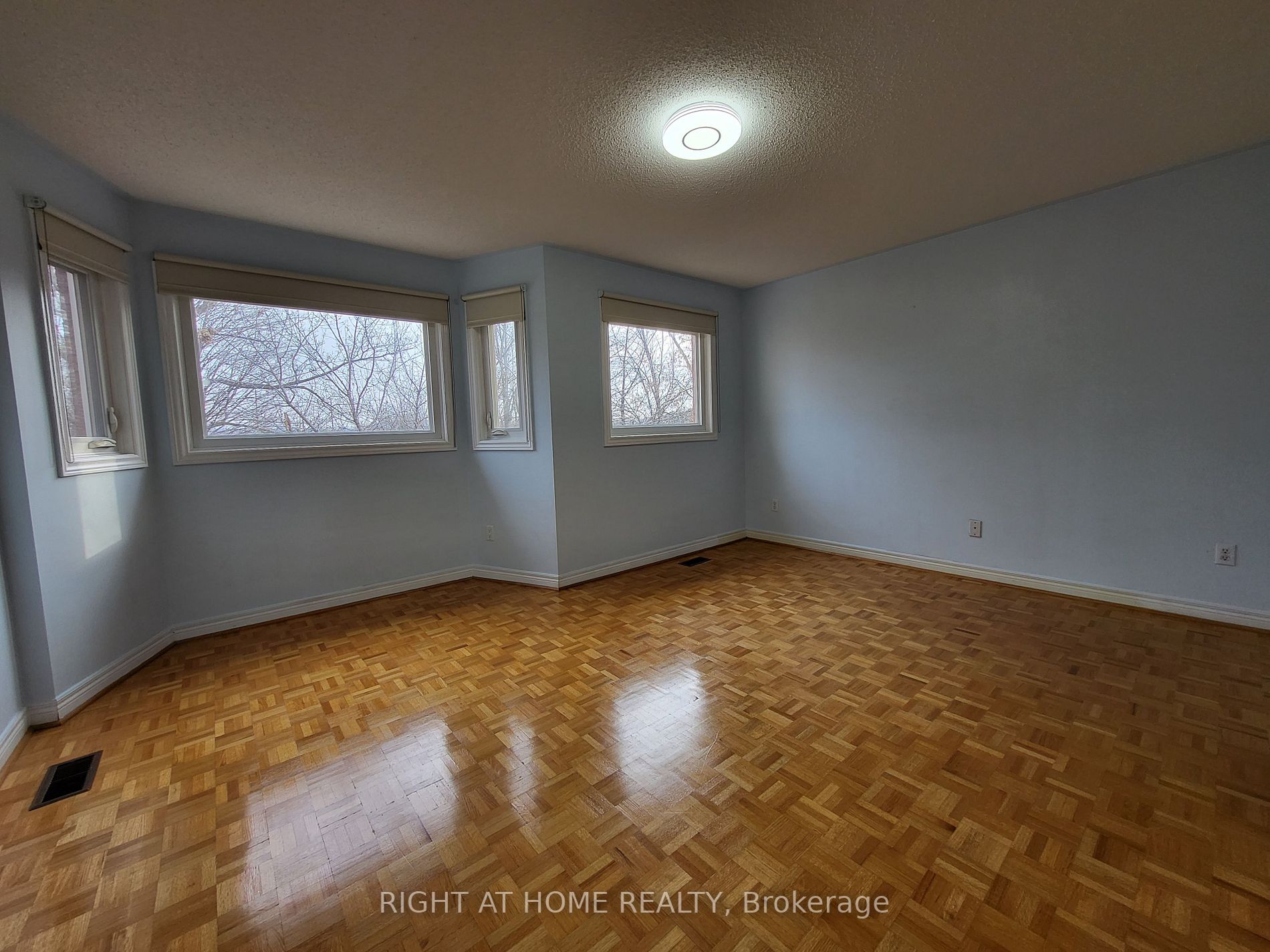 37 Giotto Crescent