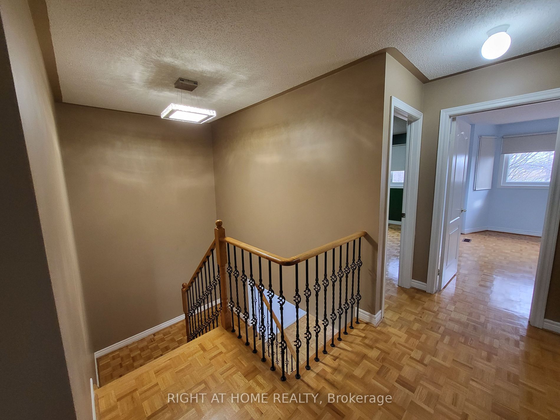 37 Giotto Crescent