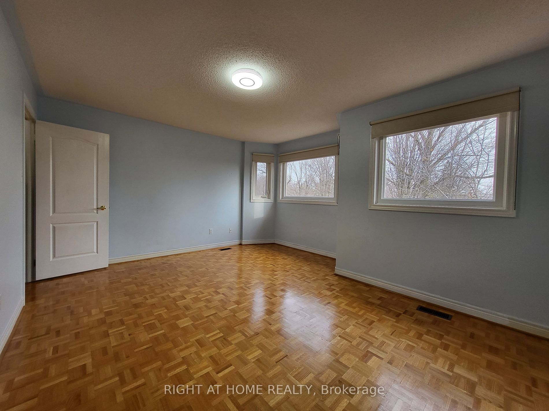 37 Giotto Crescent