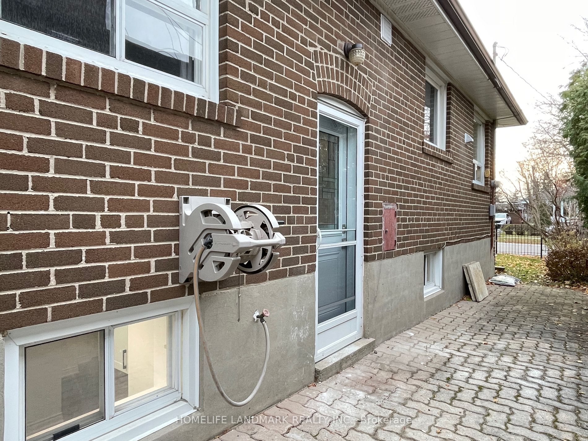 Undisclosed Address, #Lower