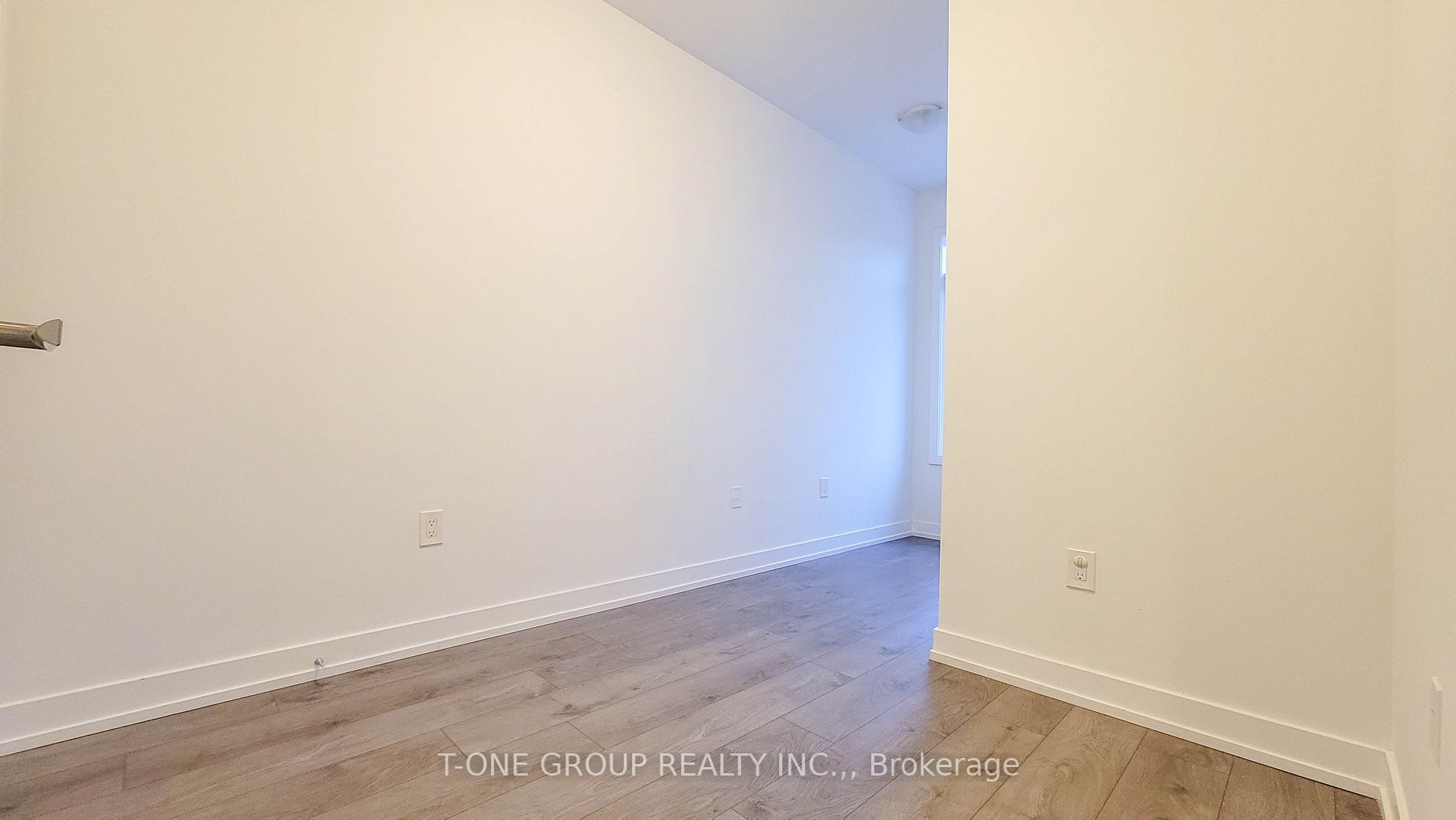 177 Salterton Circ