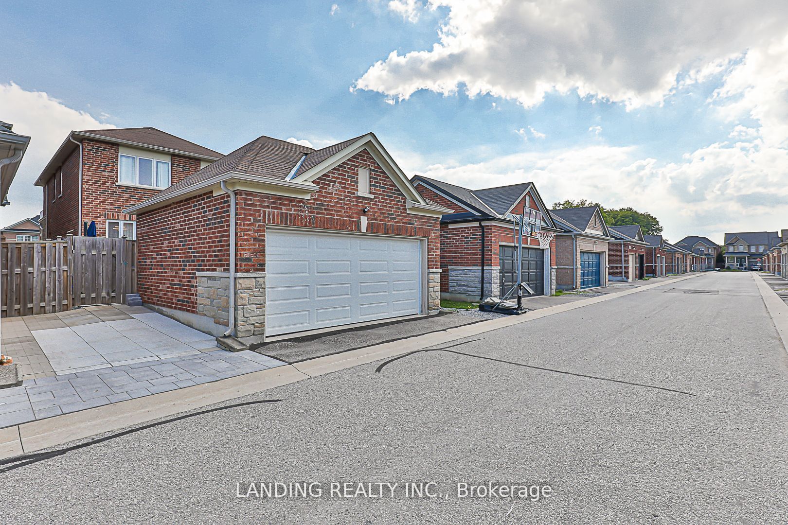 36 Richard Daley Dr