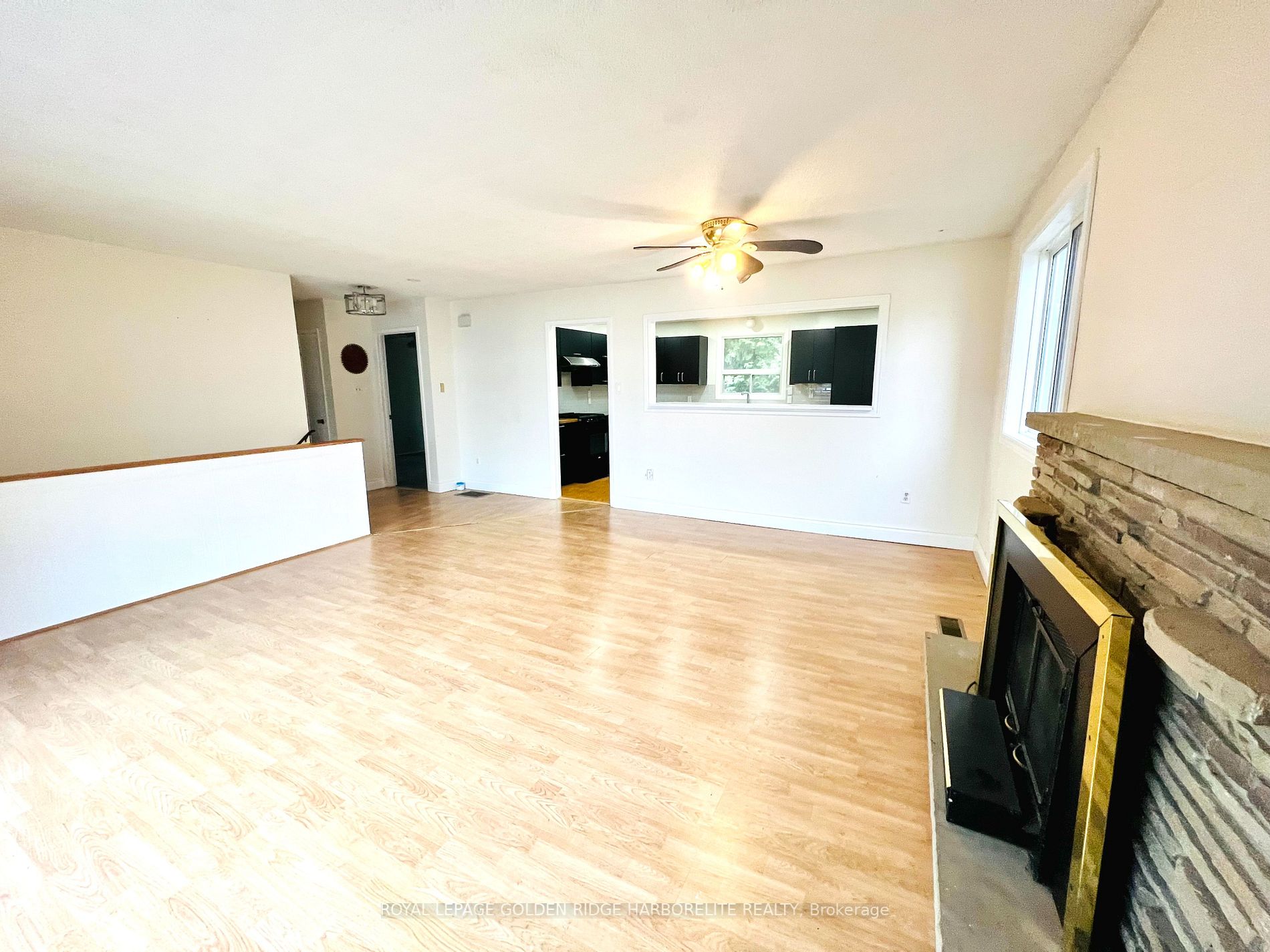 5919 Lakeshore Road