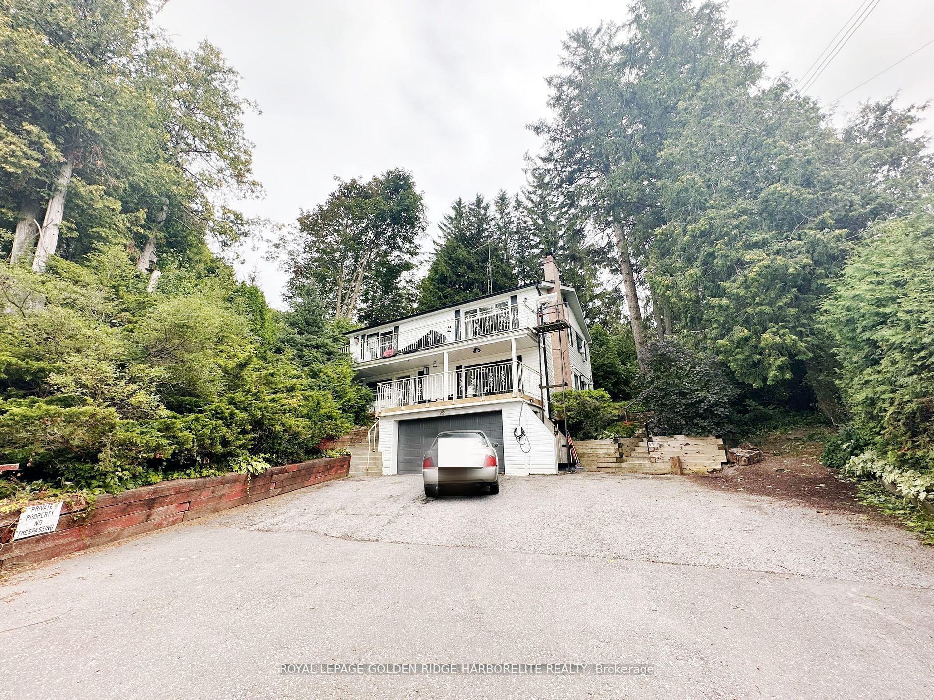 5919 Lakeshore Road